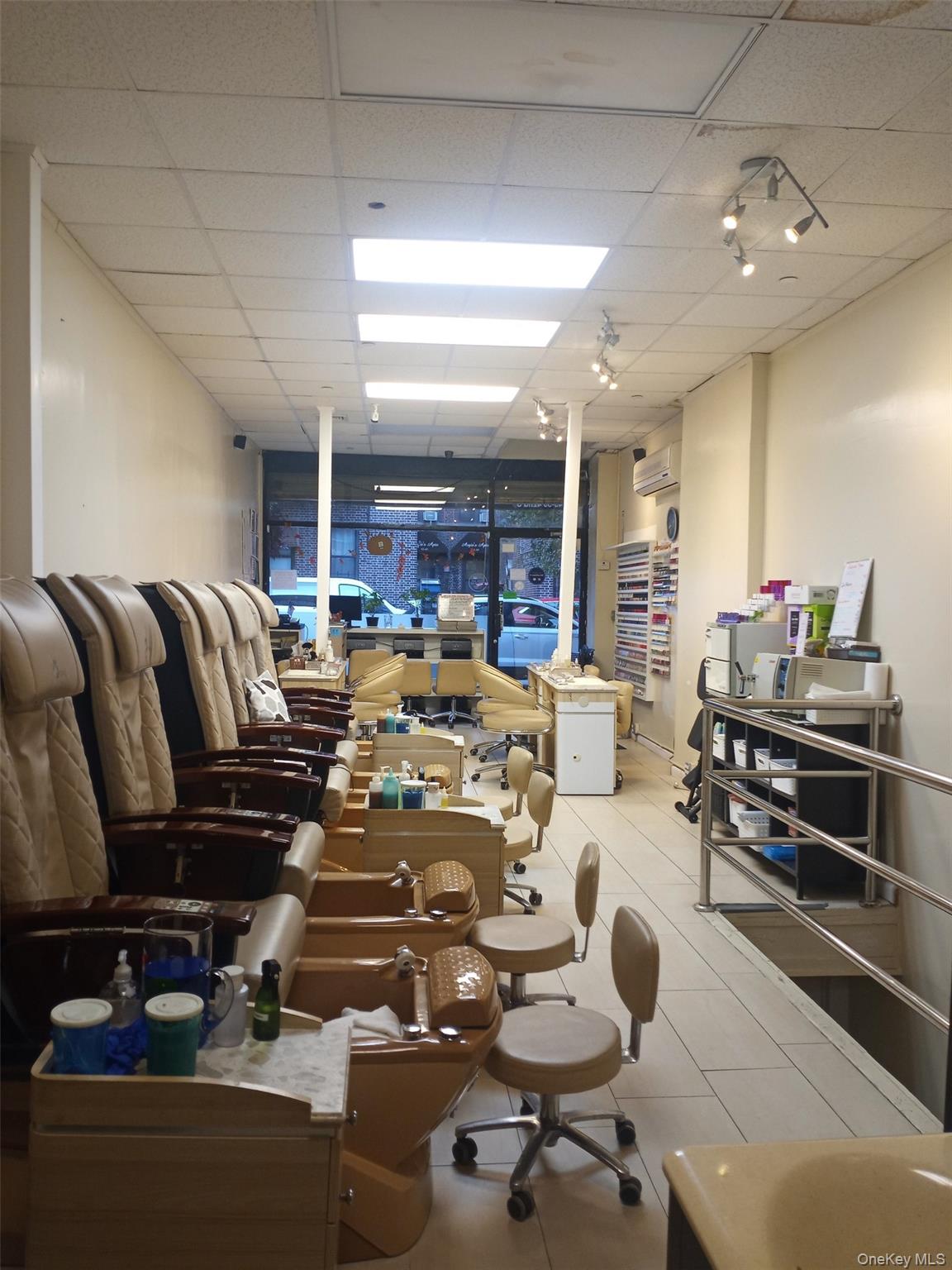43-50 42ND Street