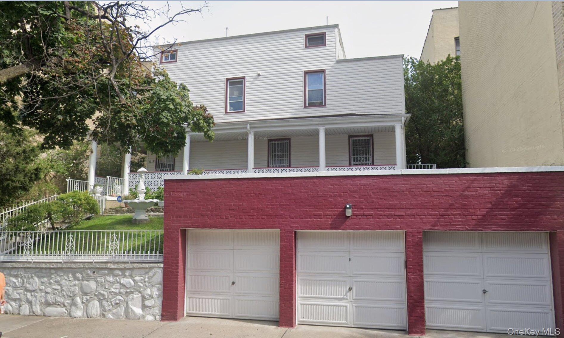 3225 30th Street