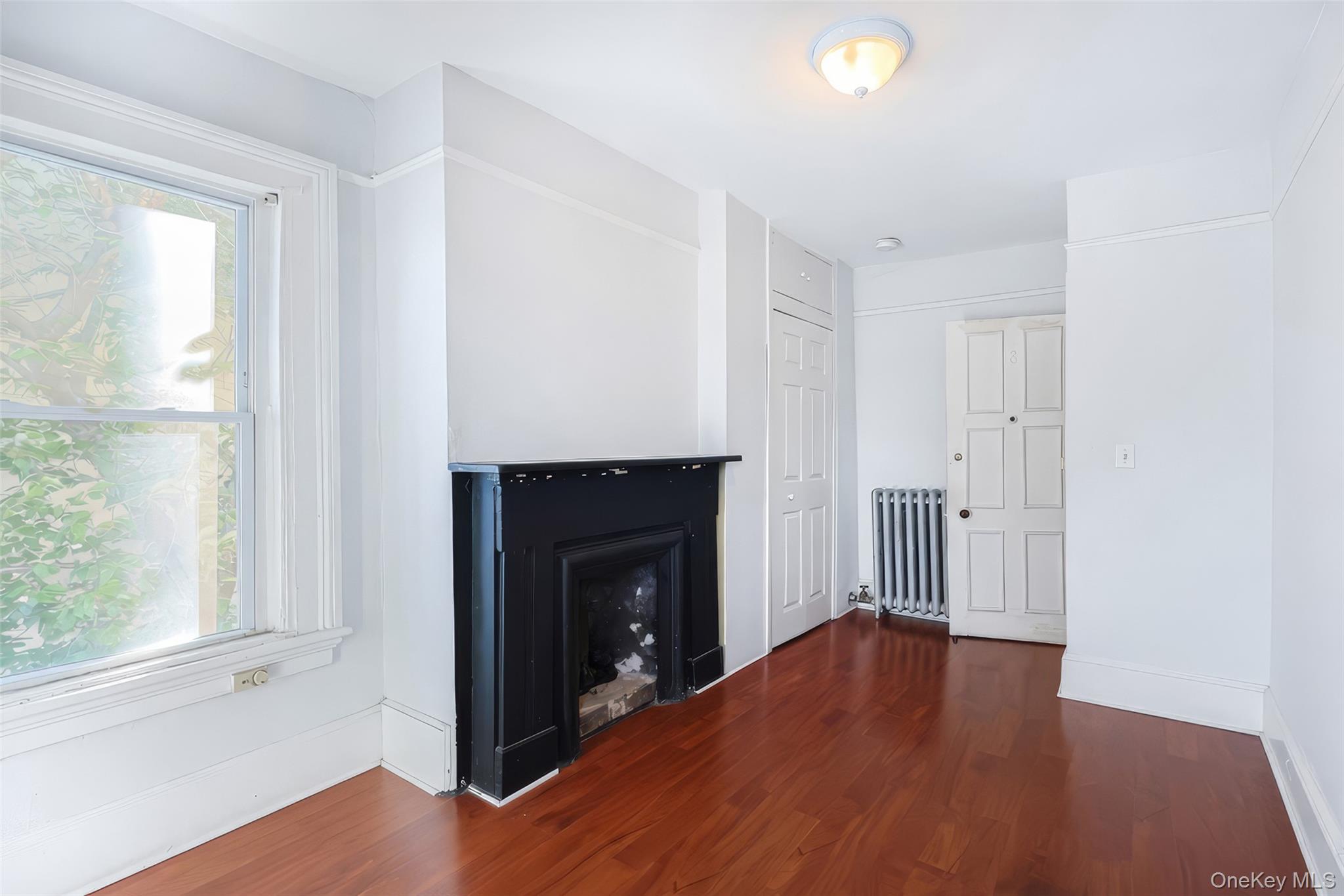 32-25 30th Street