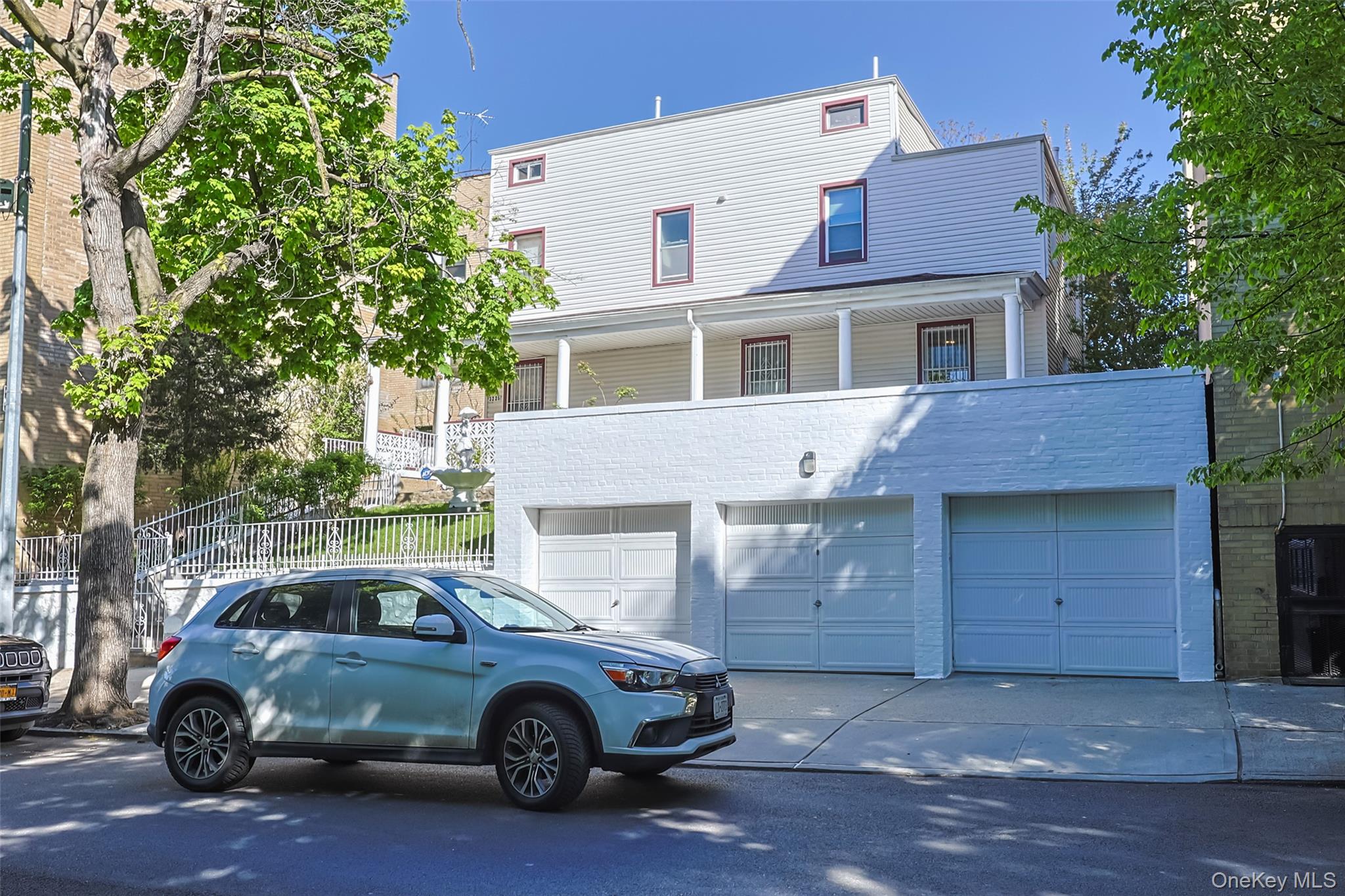 32-25 30th Street