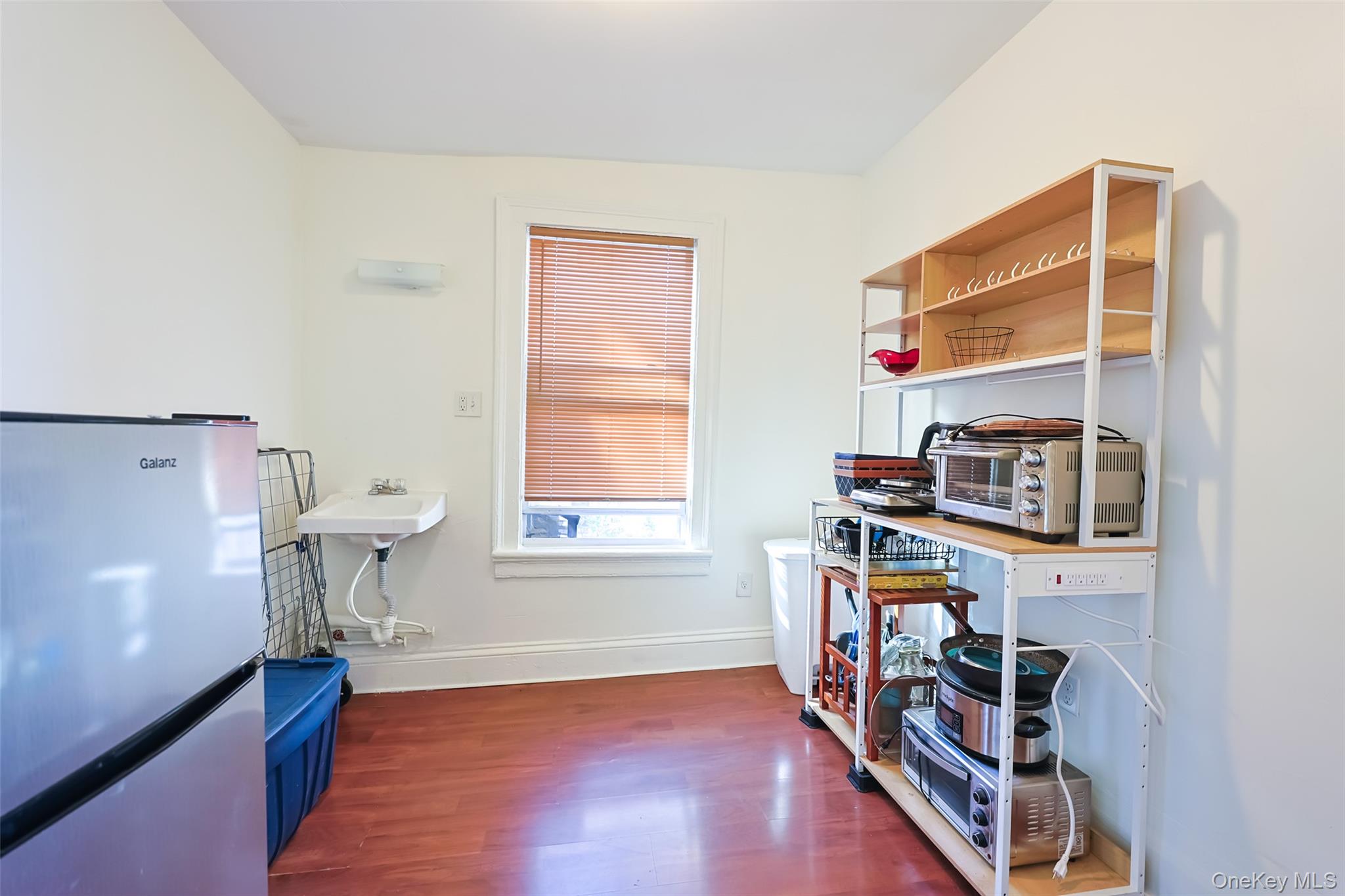 32-25 30th Street