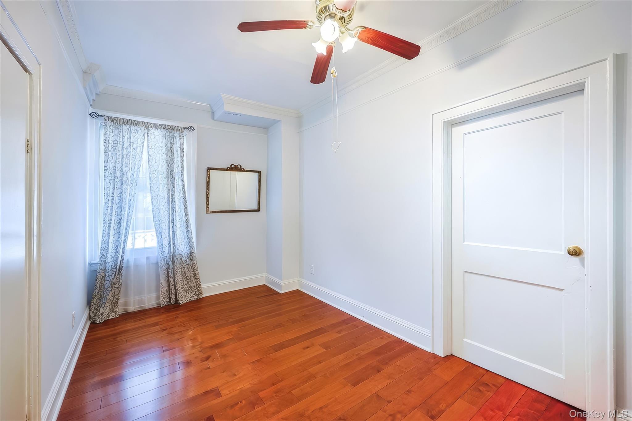 32-25 30th Street