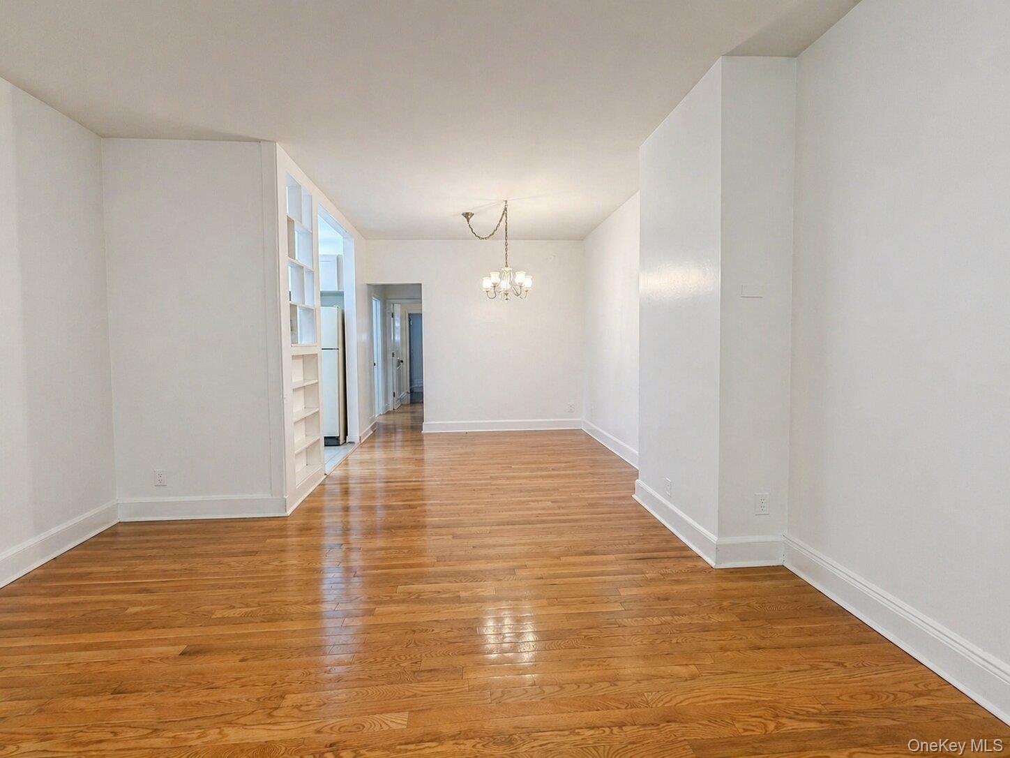 14717 15th Avenue Unit: 1FL
