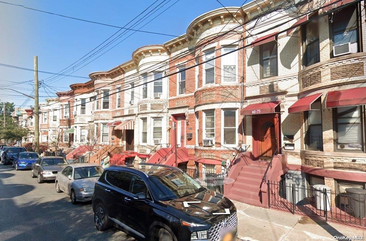 60-75 67th Avenue