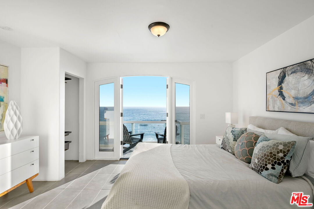 1337 Gaviota Dr