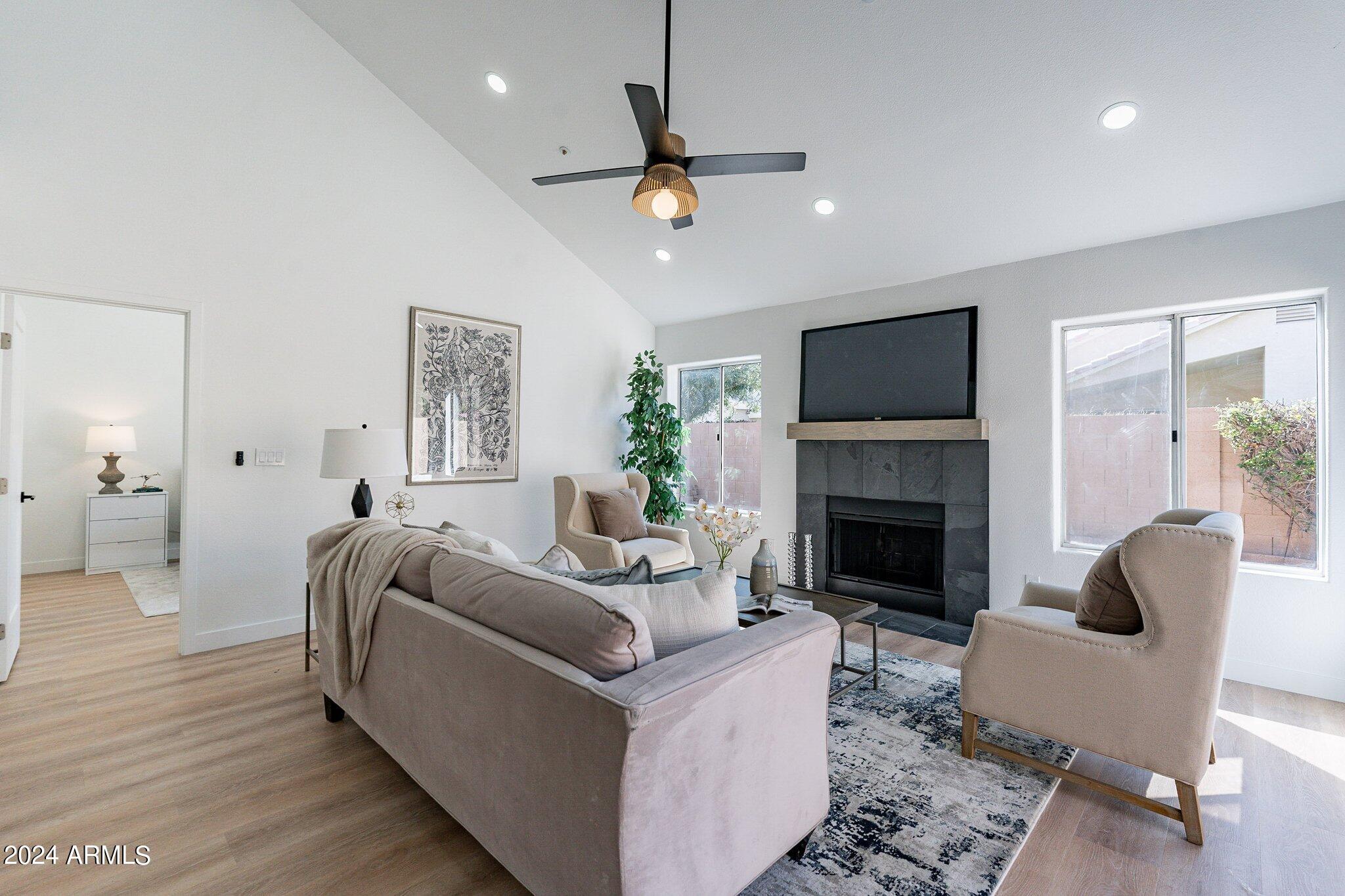 9239 E Camino Del Santo