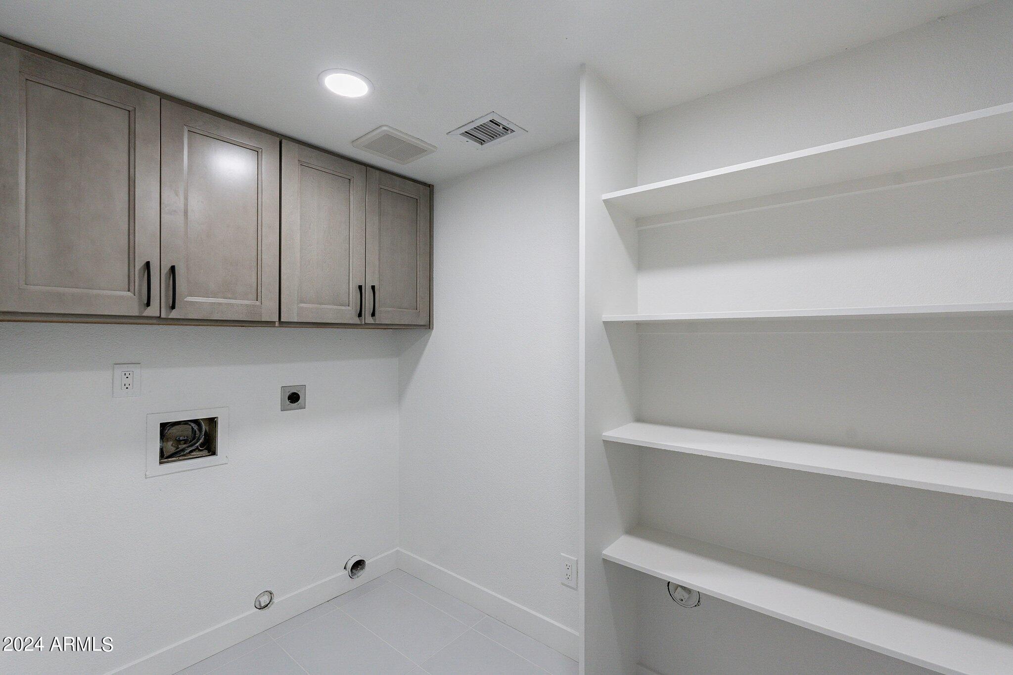 9239 E Camino Del Santo