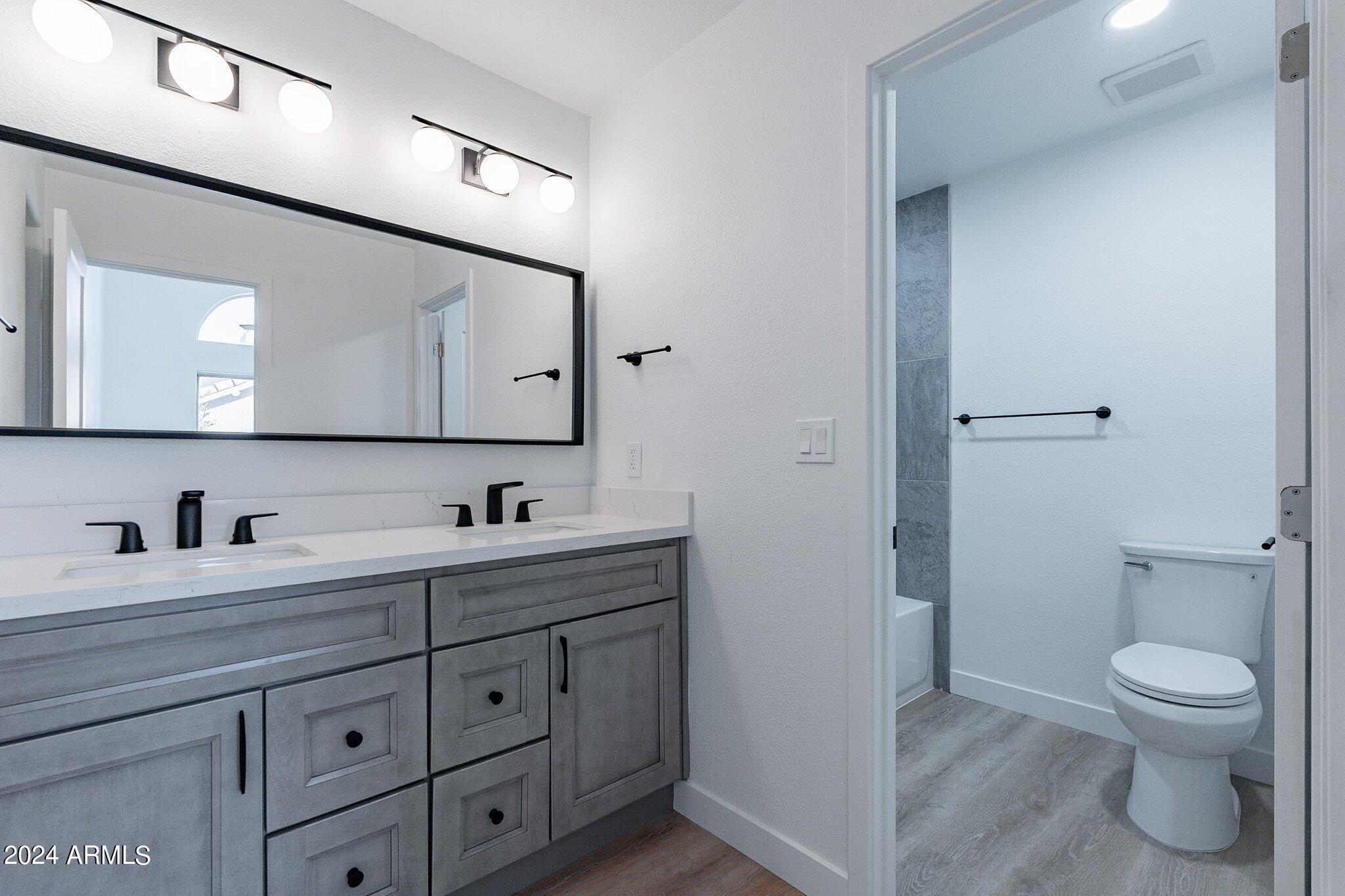 9239 E Camino Del Santo