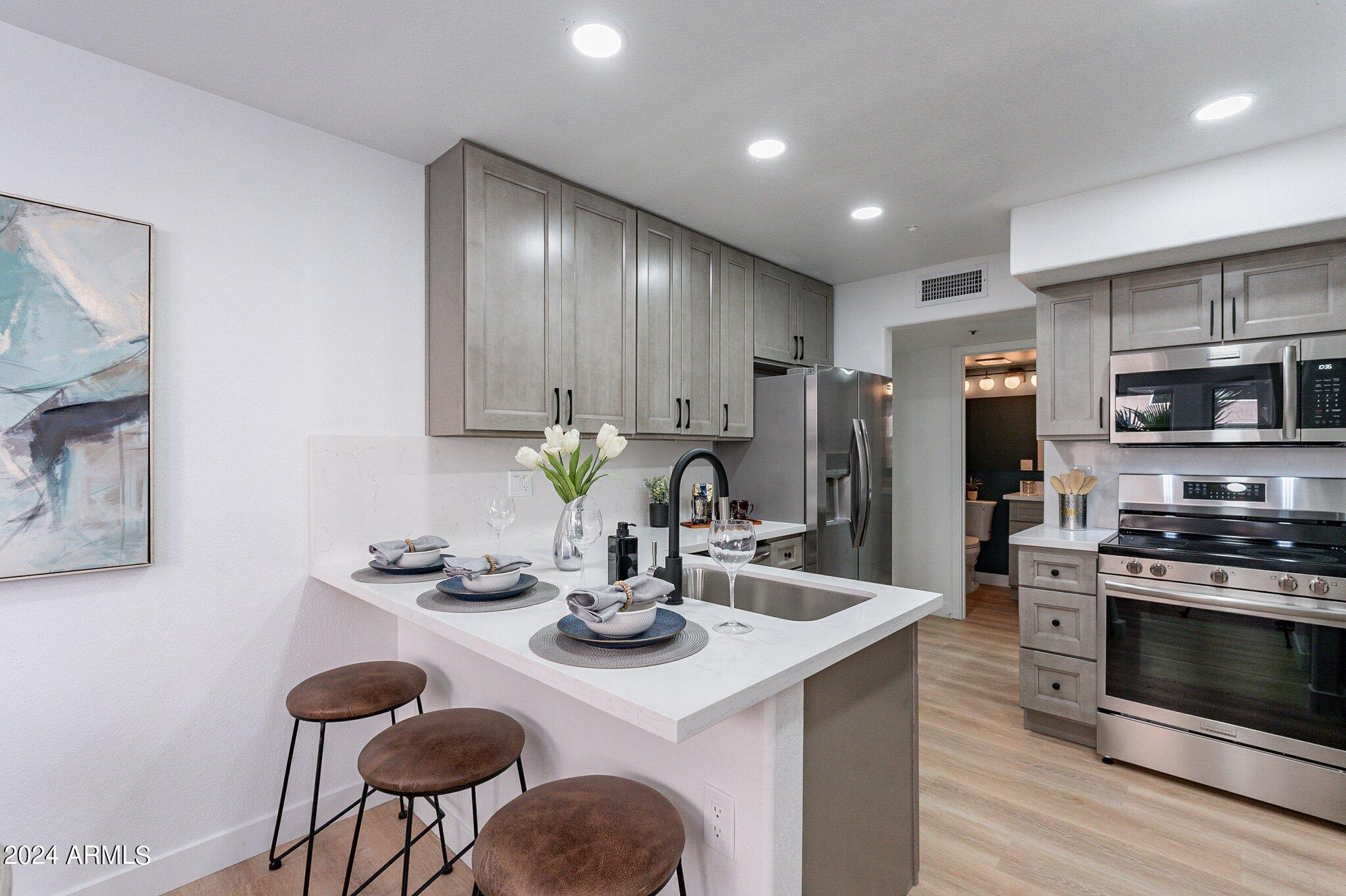 9239 E Camino Del Santo