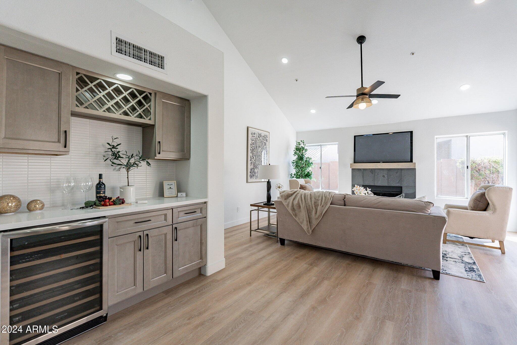 9239 E Camino Del Santo