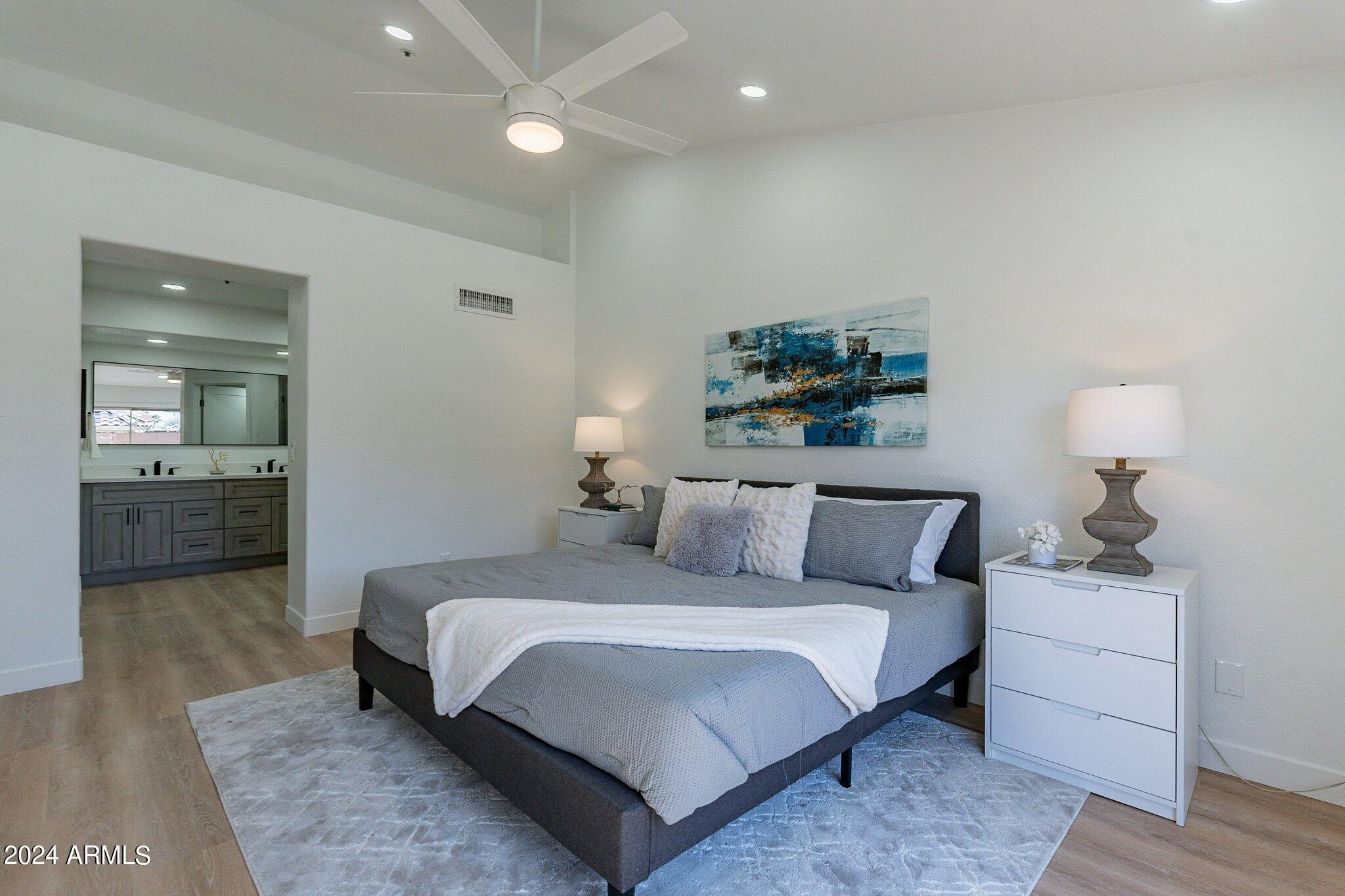 9239 E Camino Del Santo