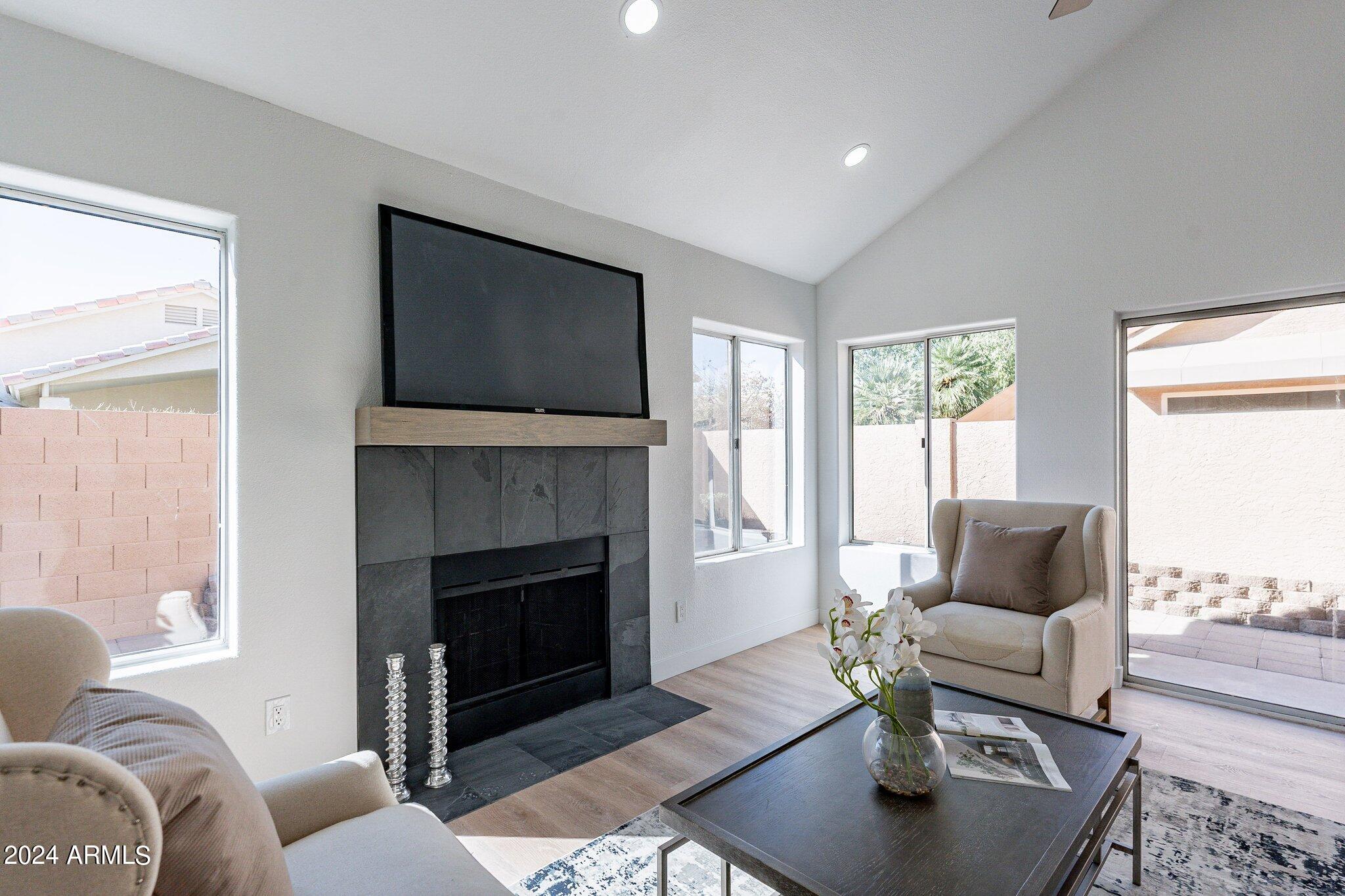 9239 E Camino Del Santo