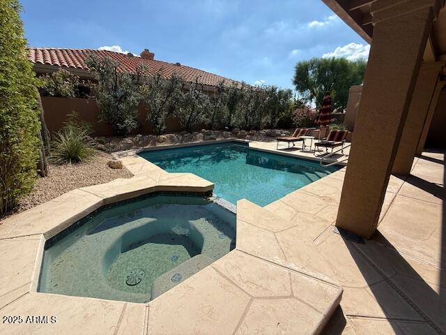 10905 E TIERRA Drive