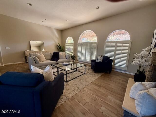 10905 E TIERRA Drive