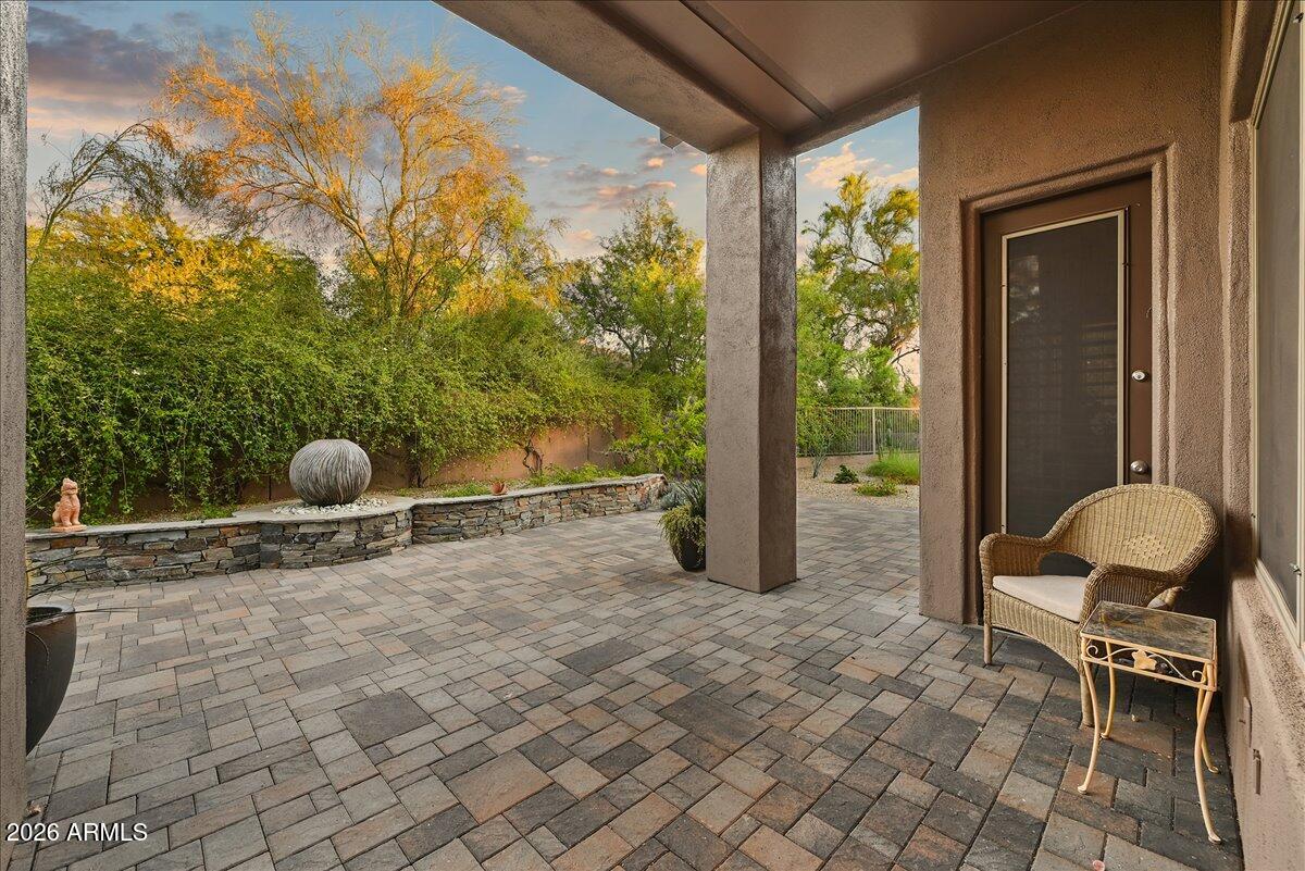 6755 E NIGHTINGALE STAR Circle