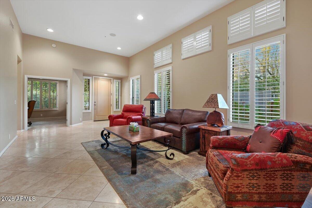 6755 E NIGHTINGALE STAR Circle
