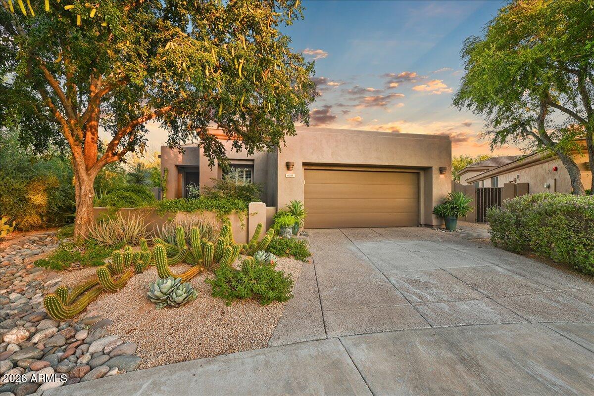 6755 E NIGHTINGALE STAR Circle