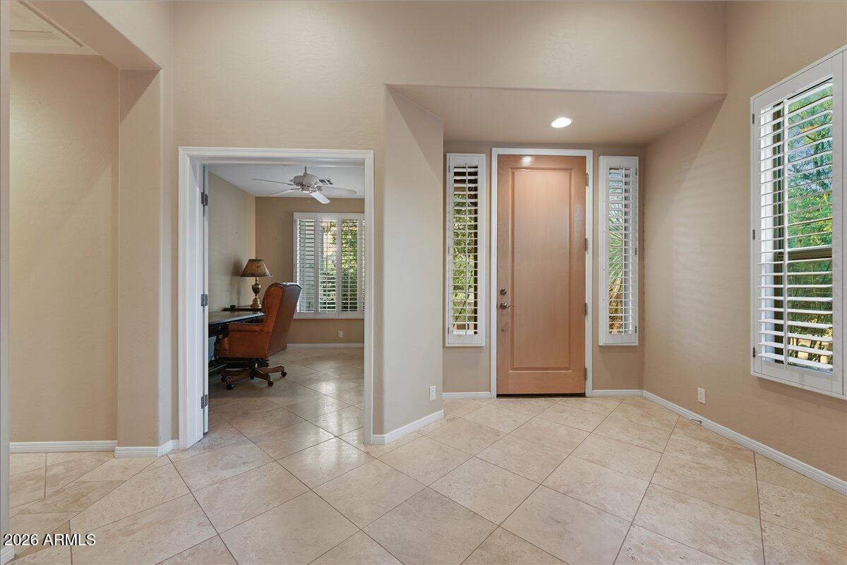 6755 E NIGHTINGALE STAR Circle
