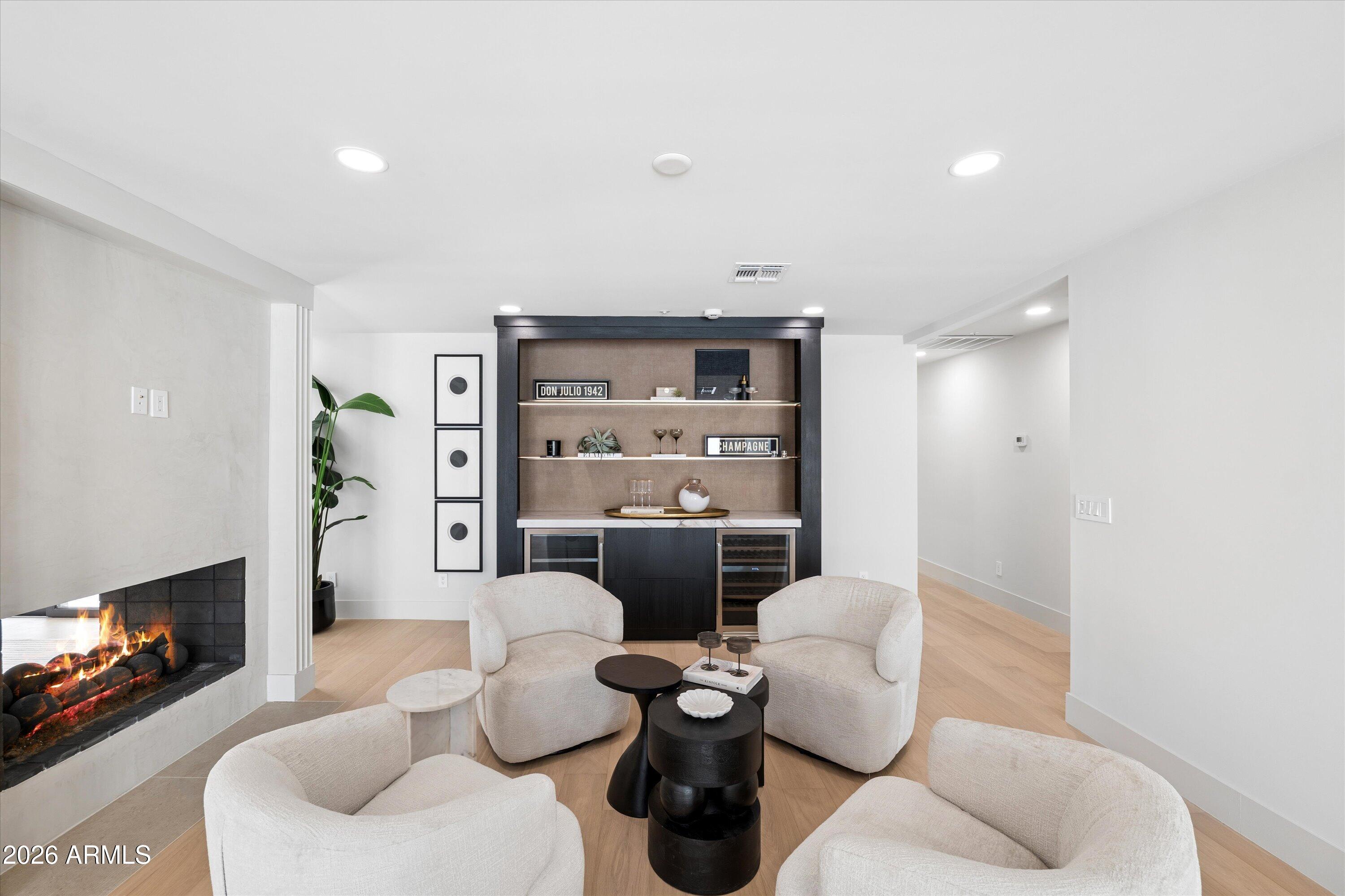 10905 E Tierra Drive