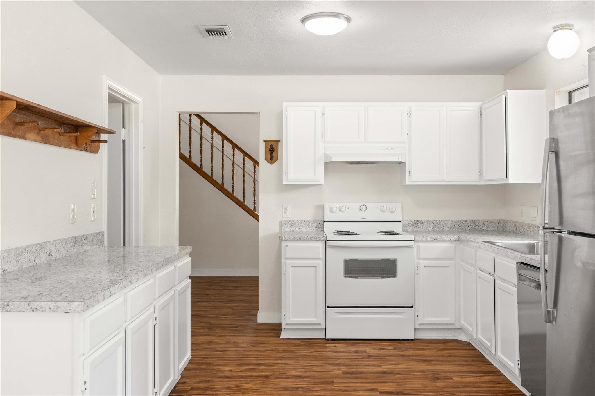 39 La Buena Vista DR