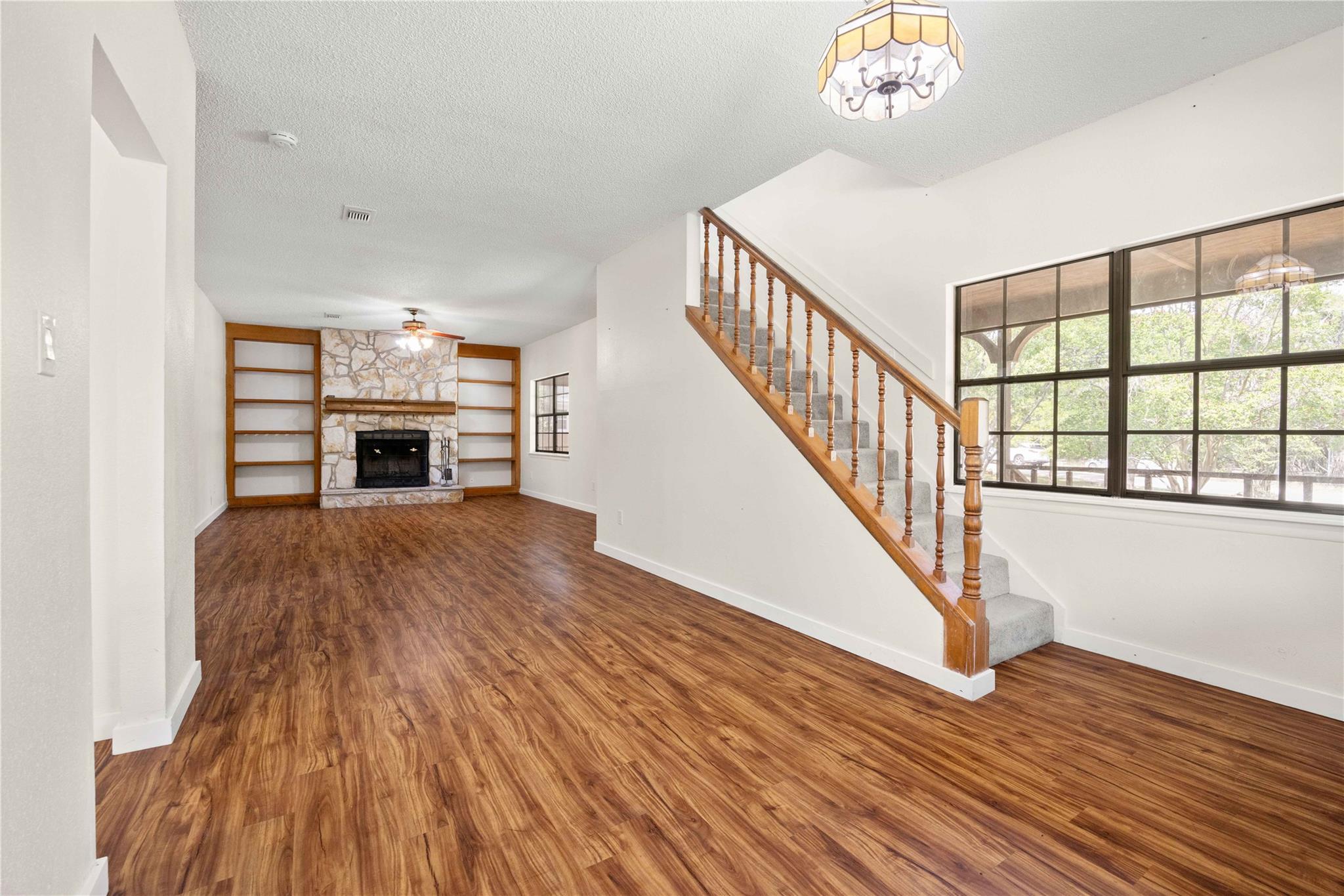 39 La Buena Vista DR