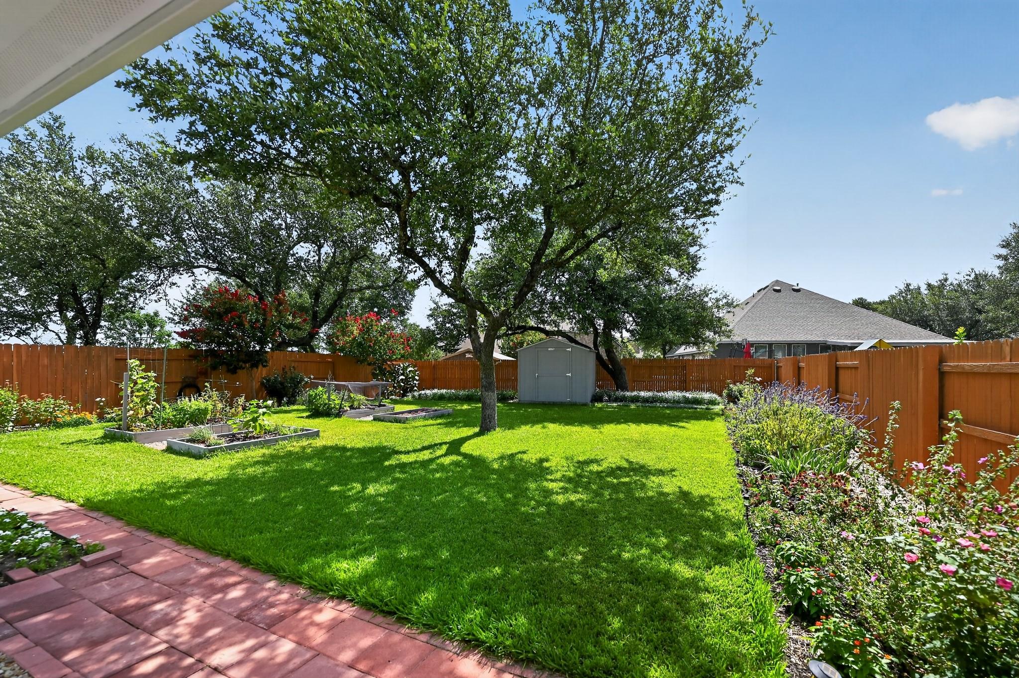 4119 Kingsley Ave