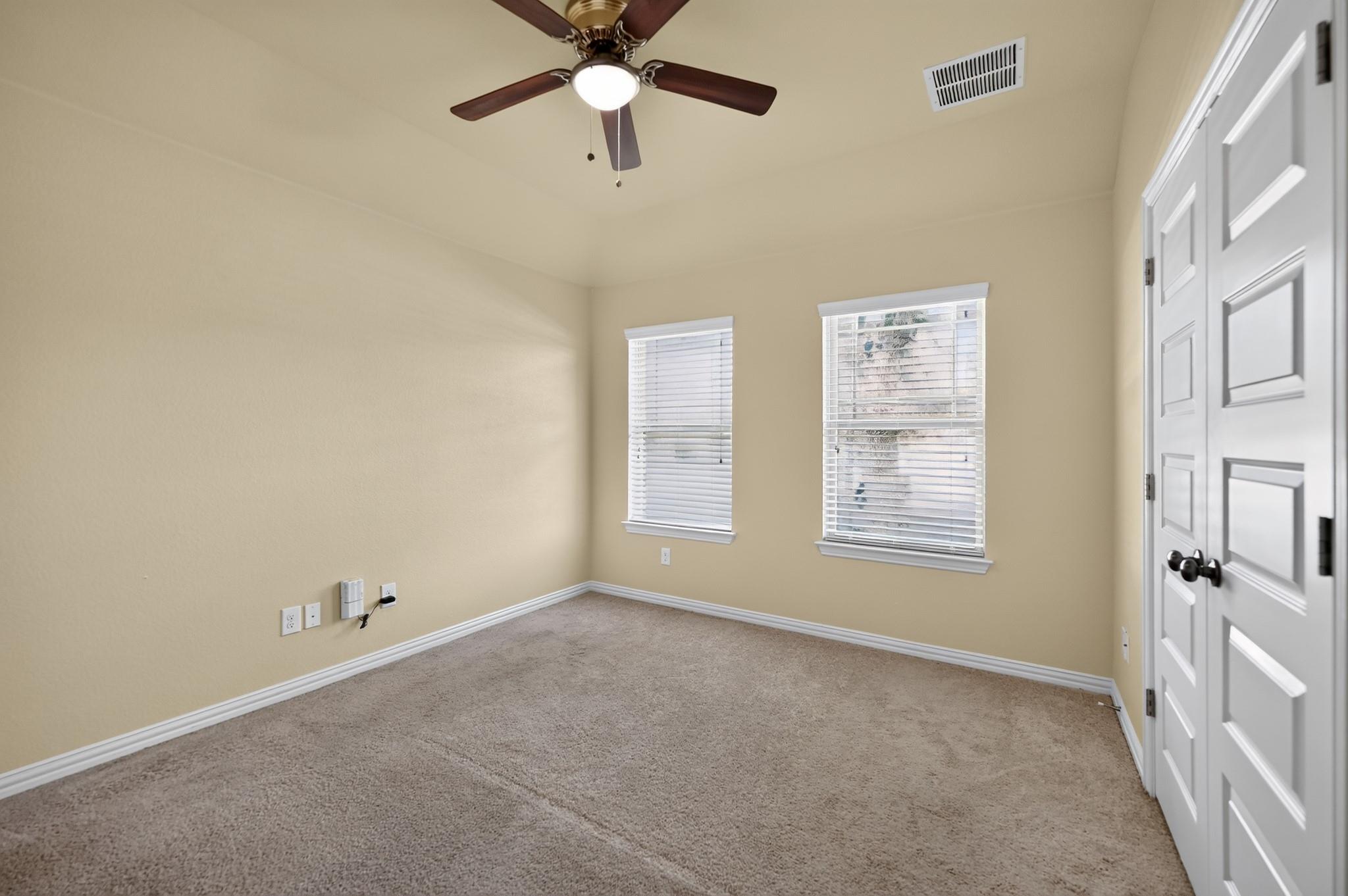 4119 Kingsley Ave