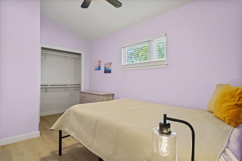 5205 Calais CT