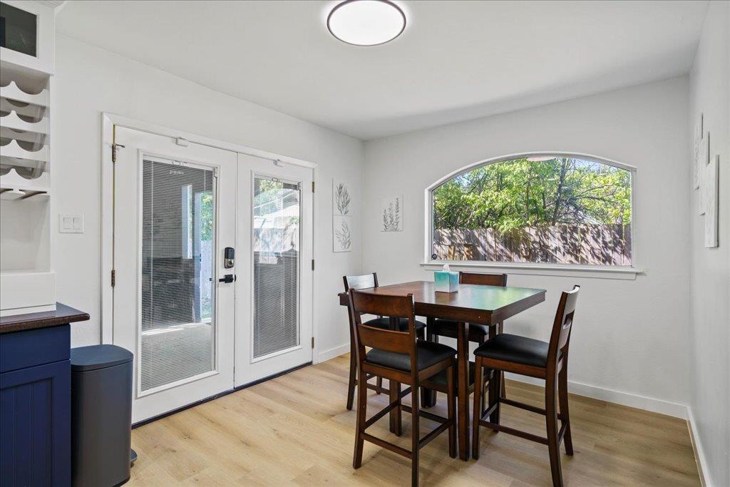 5205 Calais CT