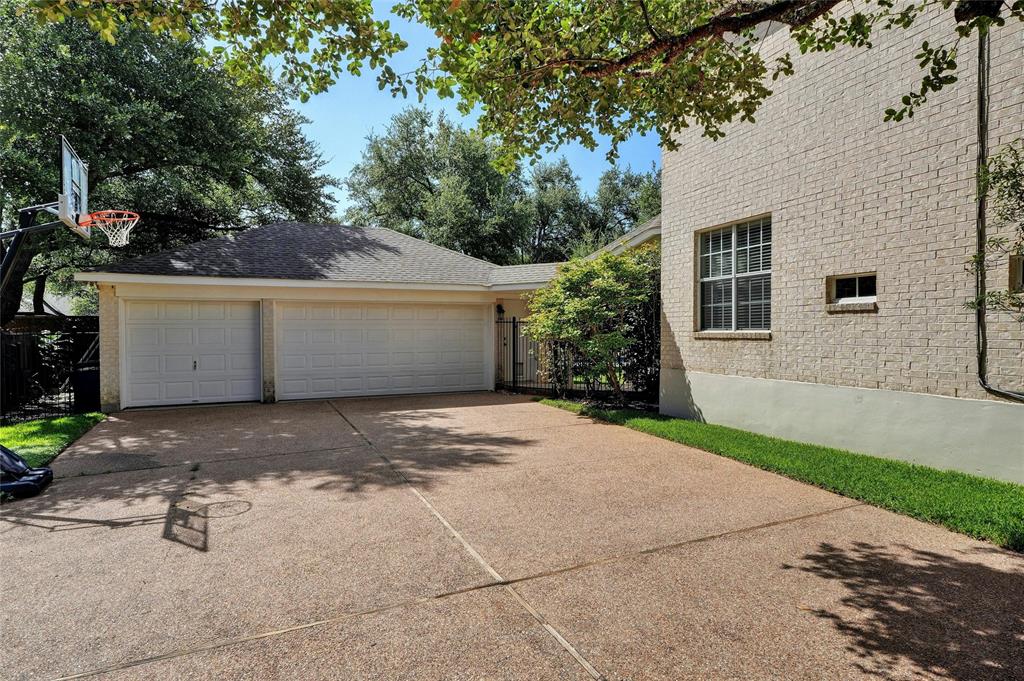 10209 Rhett Butler DR
