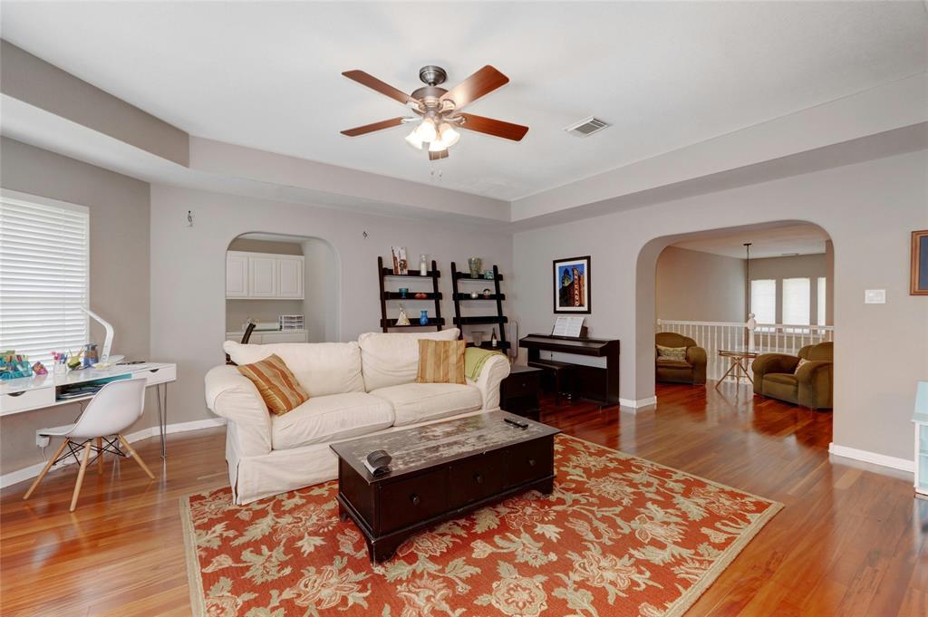 10209 Rhett Butler DR