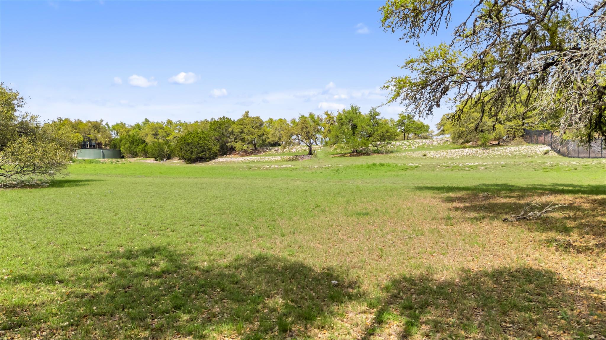 2910 La Ventana PKWY