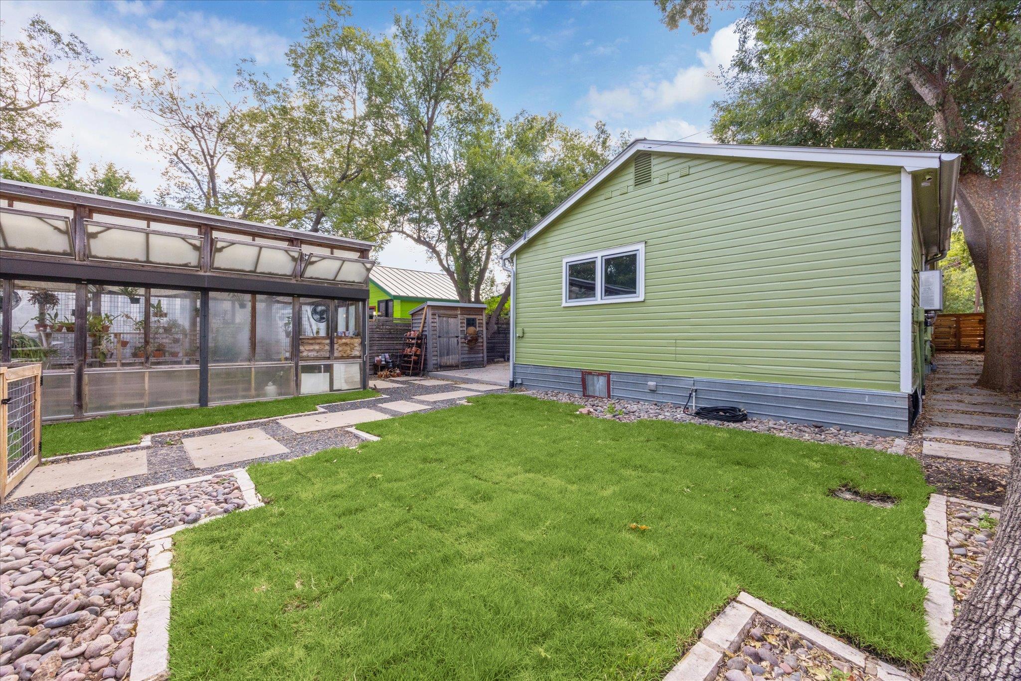 1106 Fairmount Ave