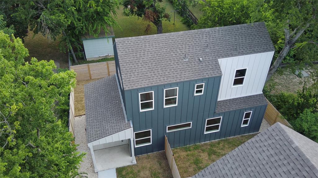 1042 Rosemont ST # 2