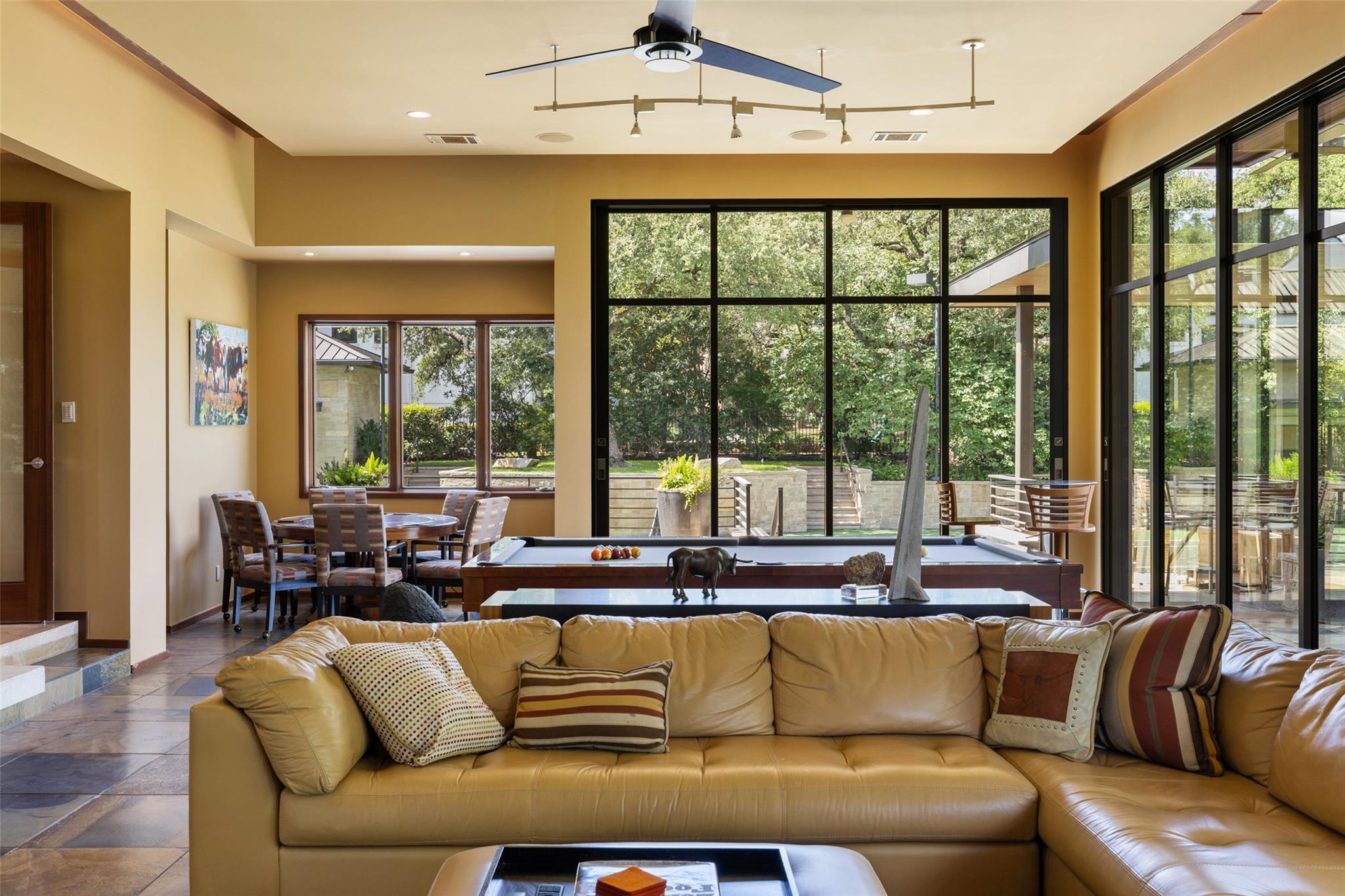 3806 Spirit Lake CV