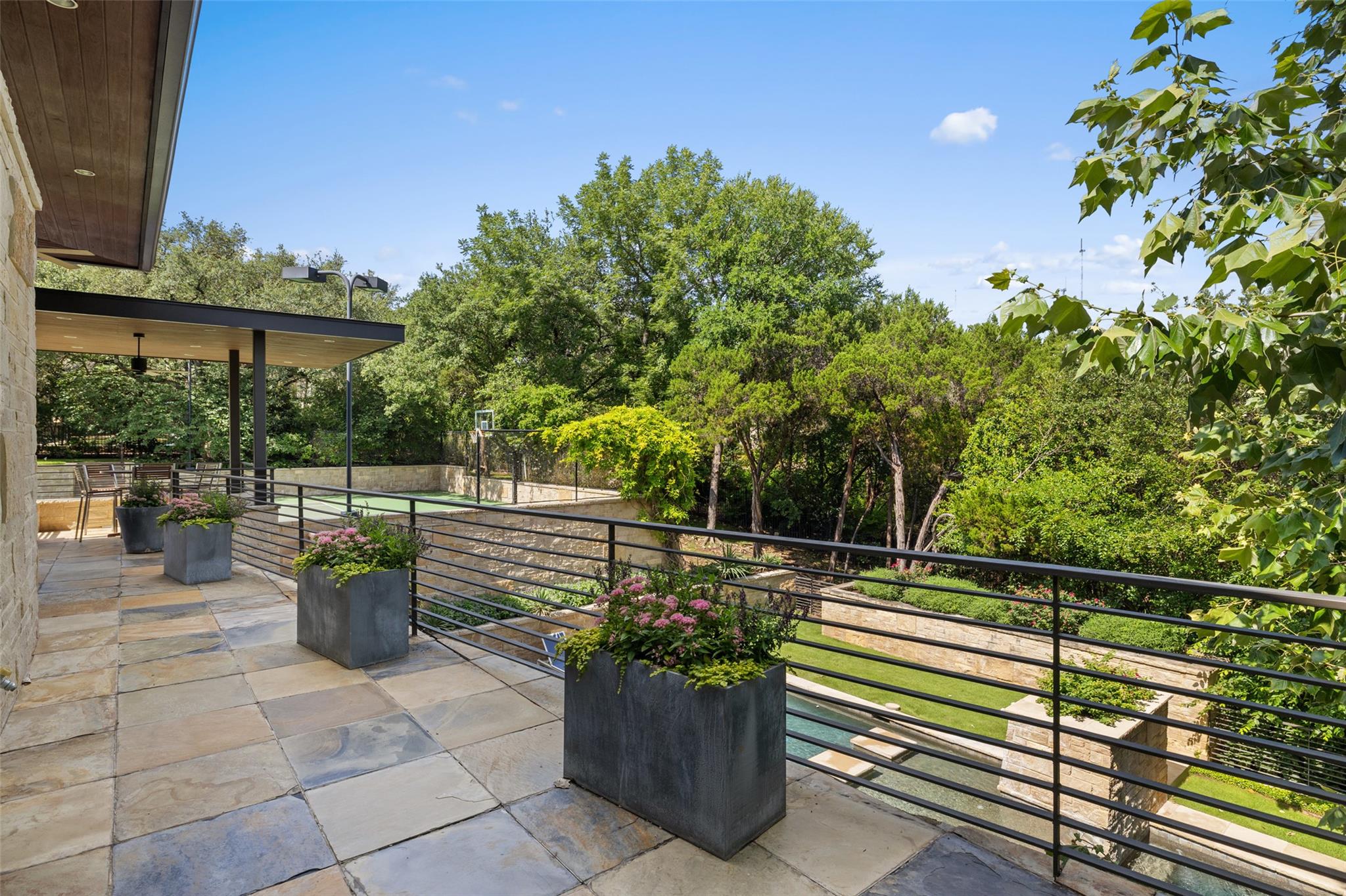 3806 Spirit Lake CV