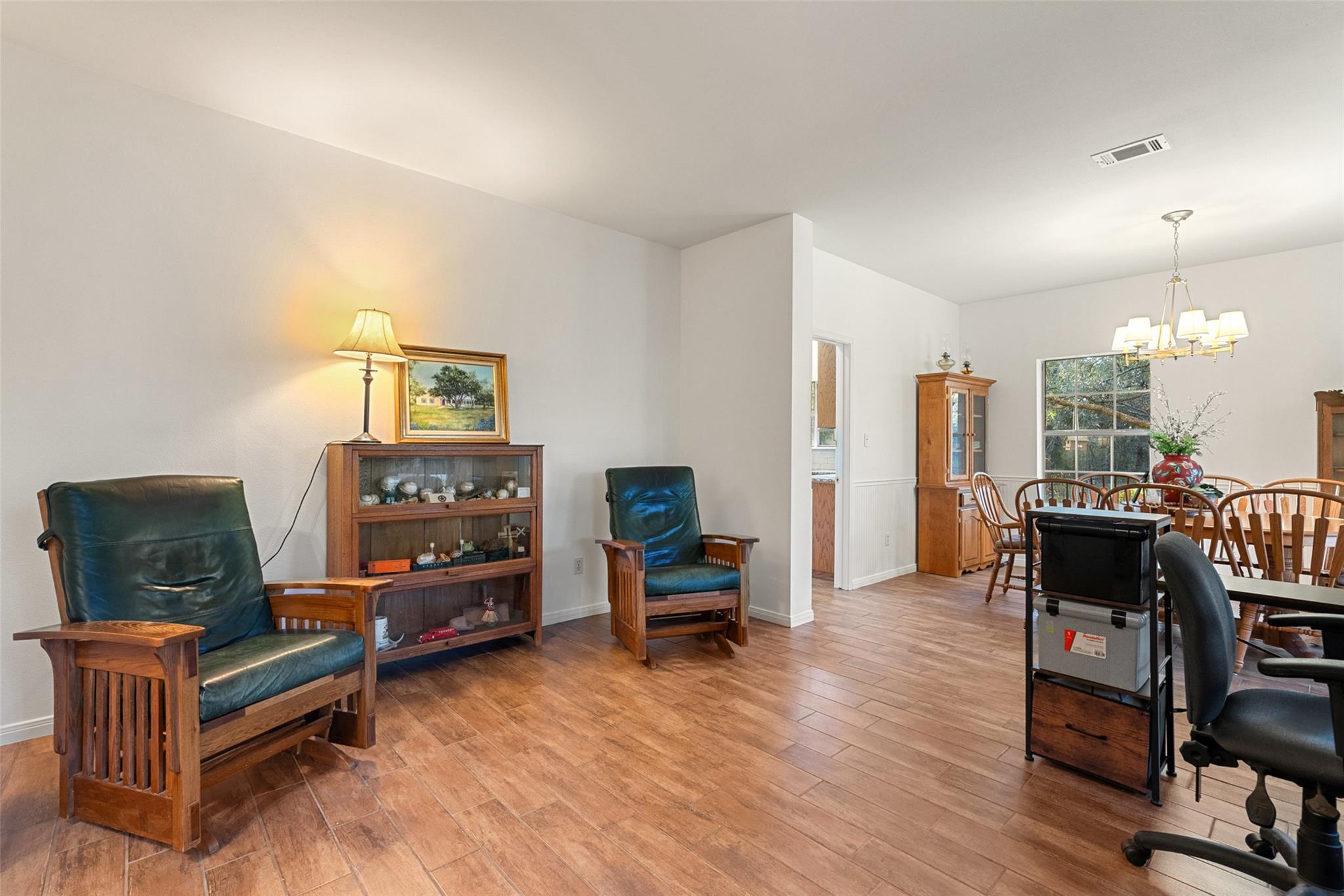 301 Crystal Meadows DR