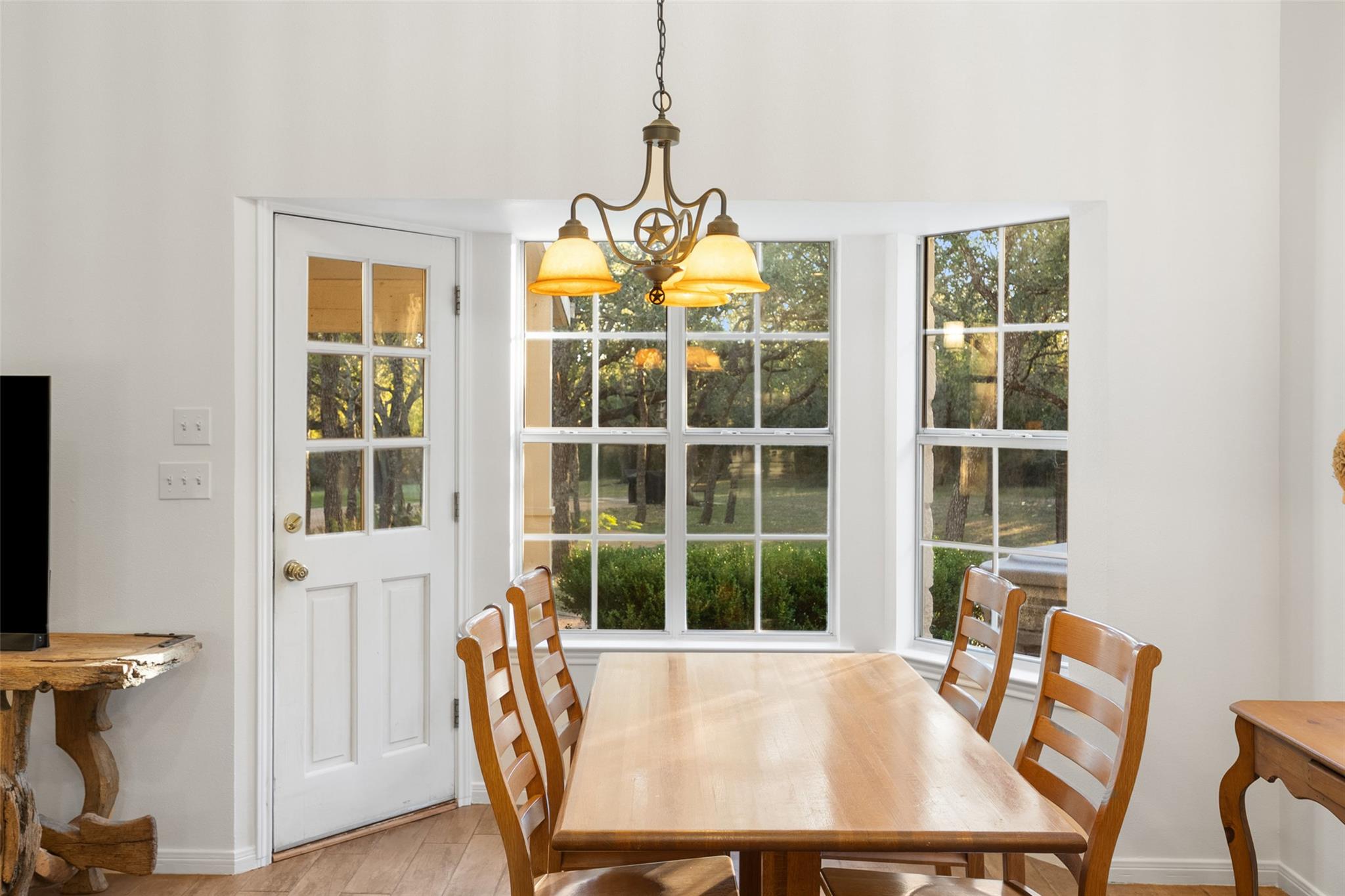 301 Crystal Meadows DR