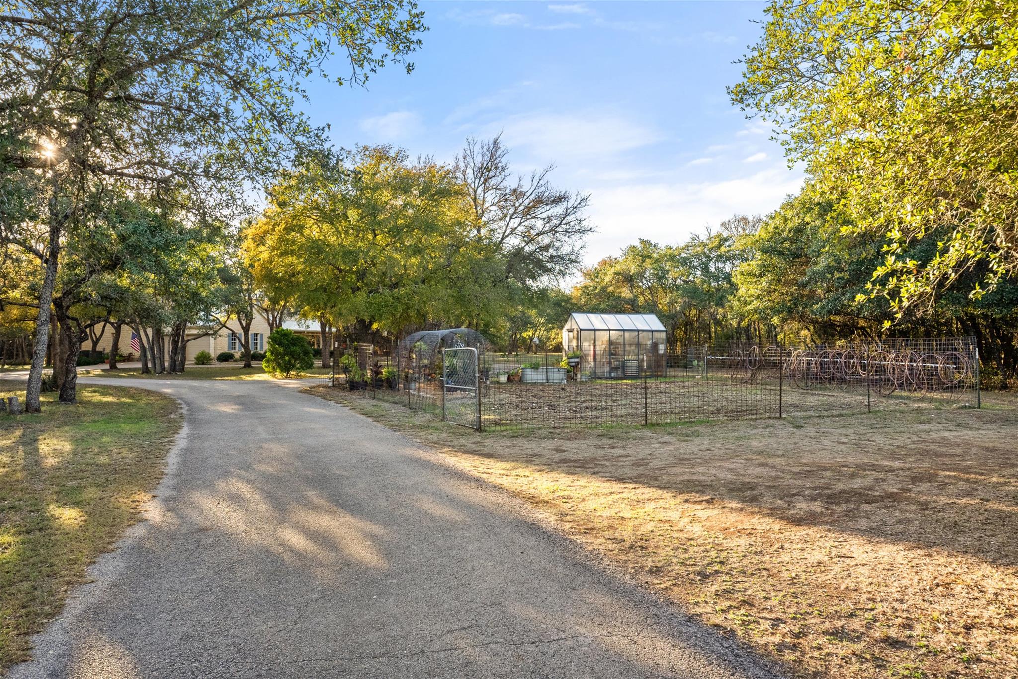301 Crystal Meadows DR