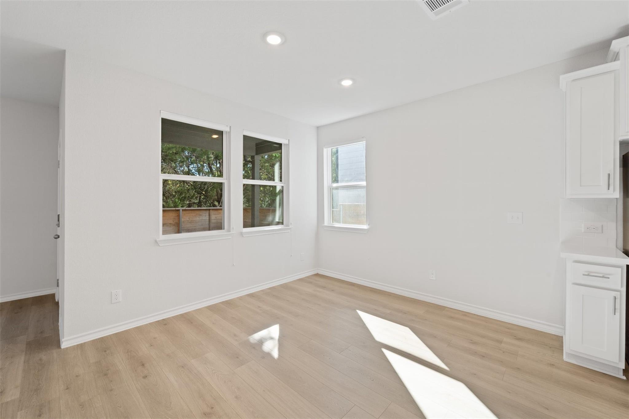 4908 E Plum Peach BND