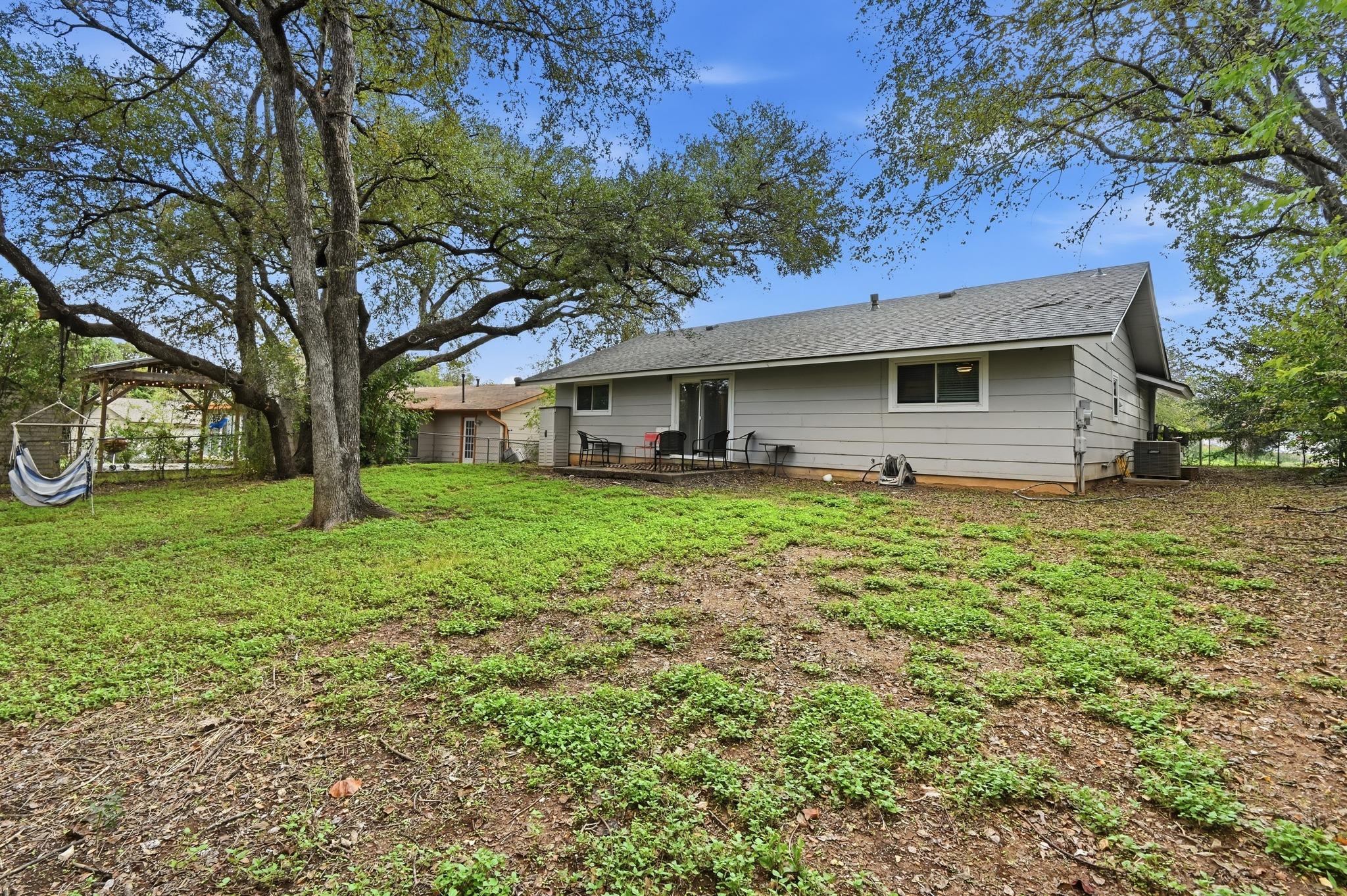 904 Emerald Wood DR