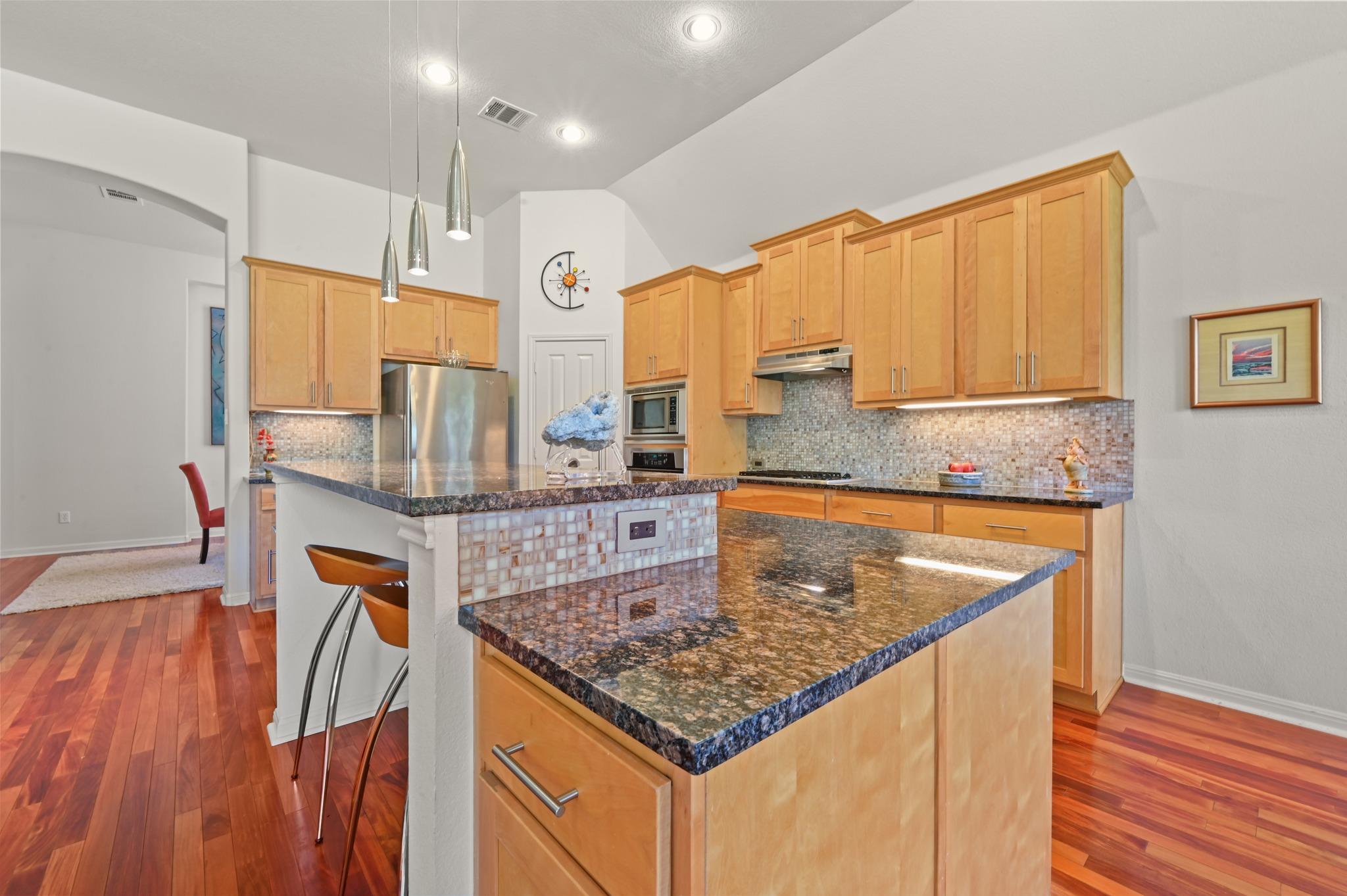 7301 Seneca Falls LOOP
