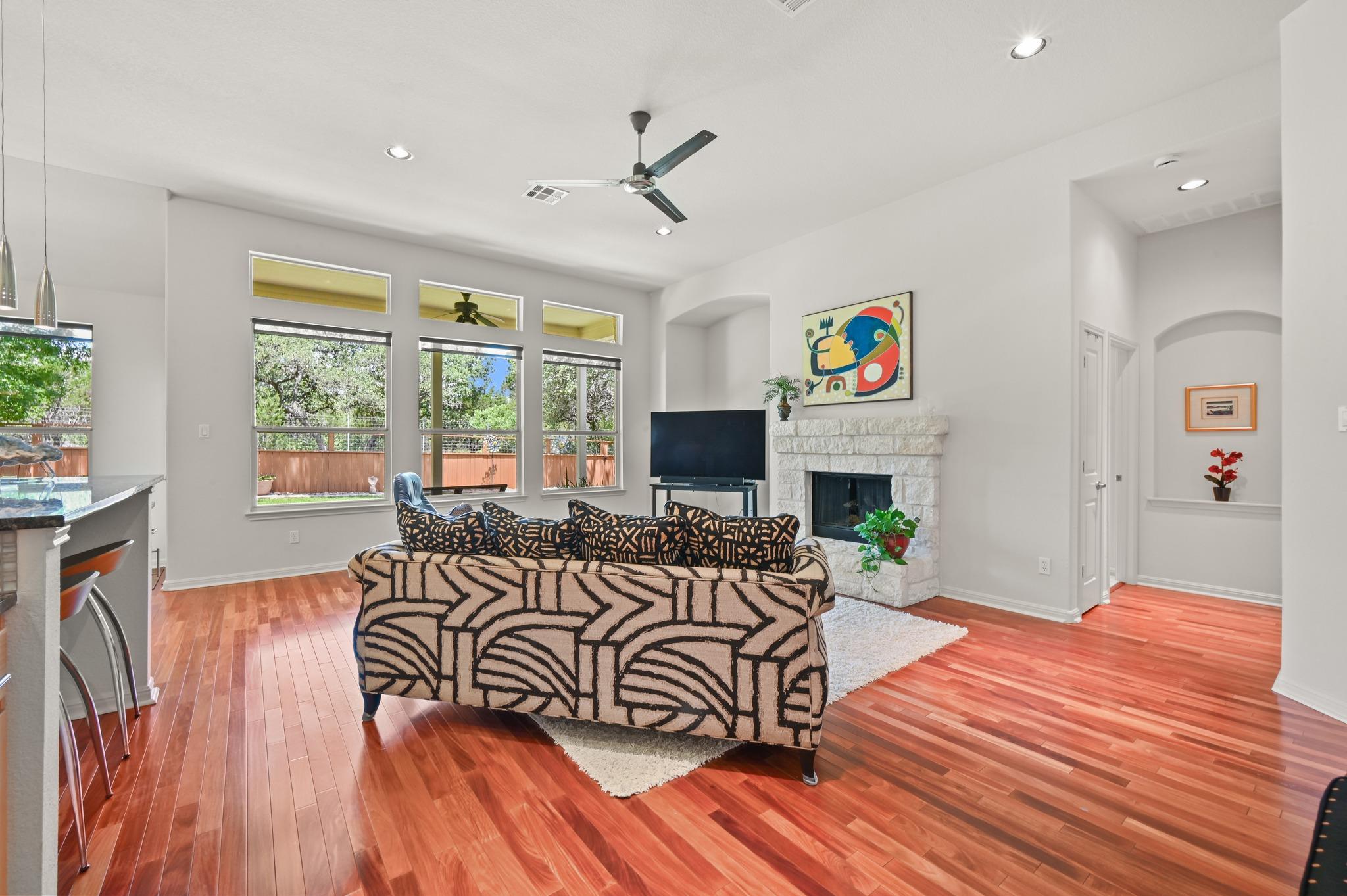 7301 Seneca Falls LOOP