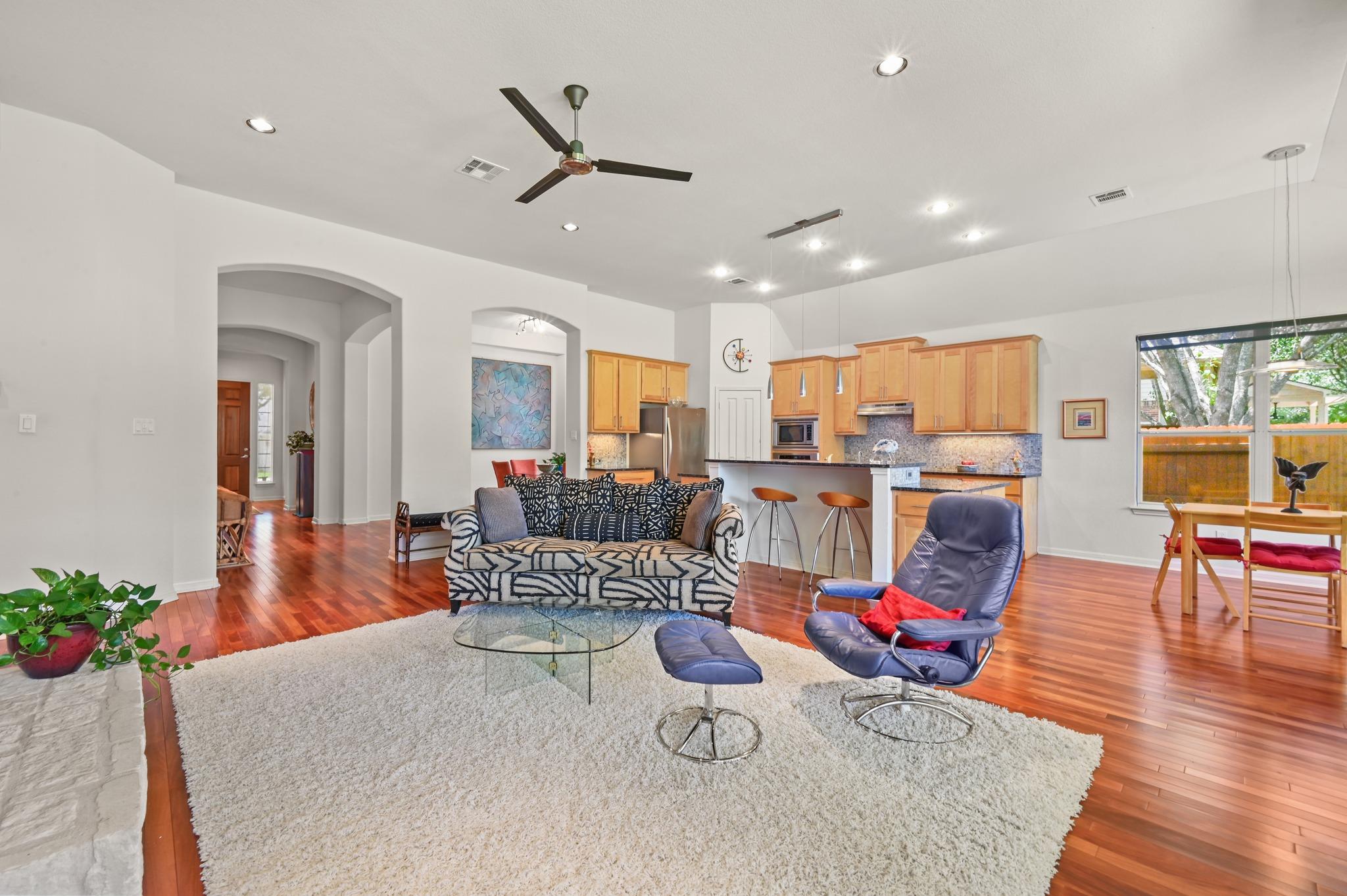 7301 Seneca Falls LOOP