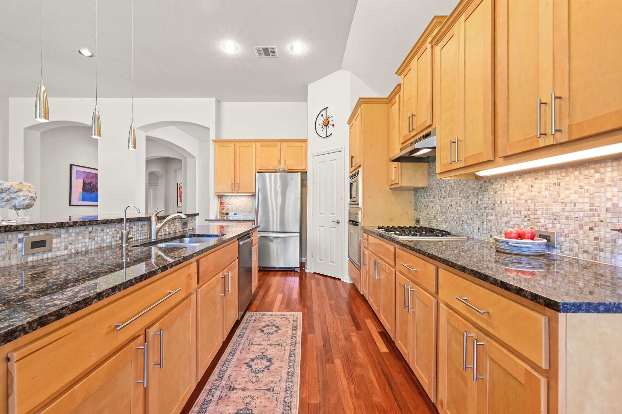 7301 Seneca Falls LOOP