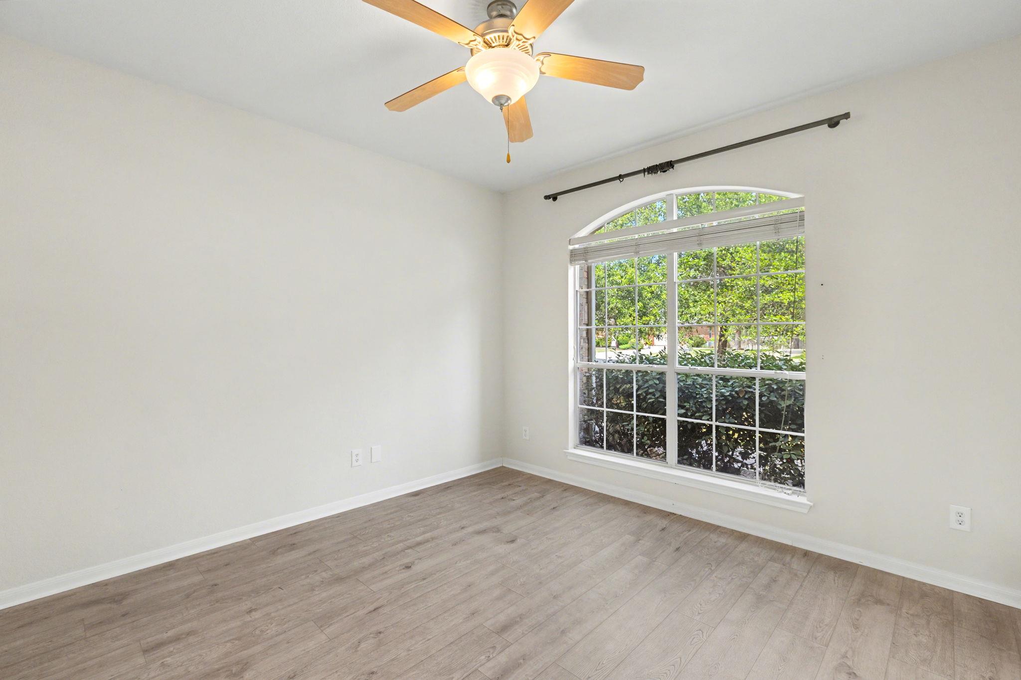 12504 Gun Metal DR