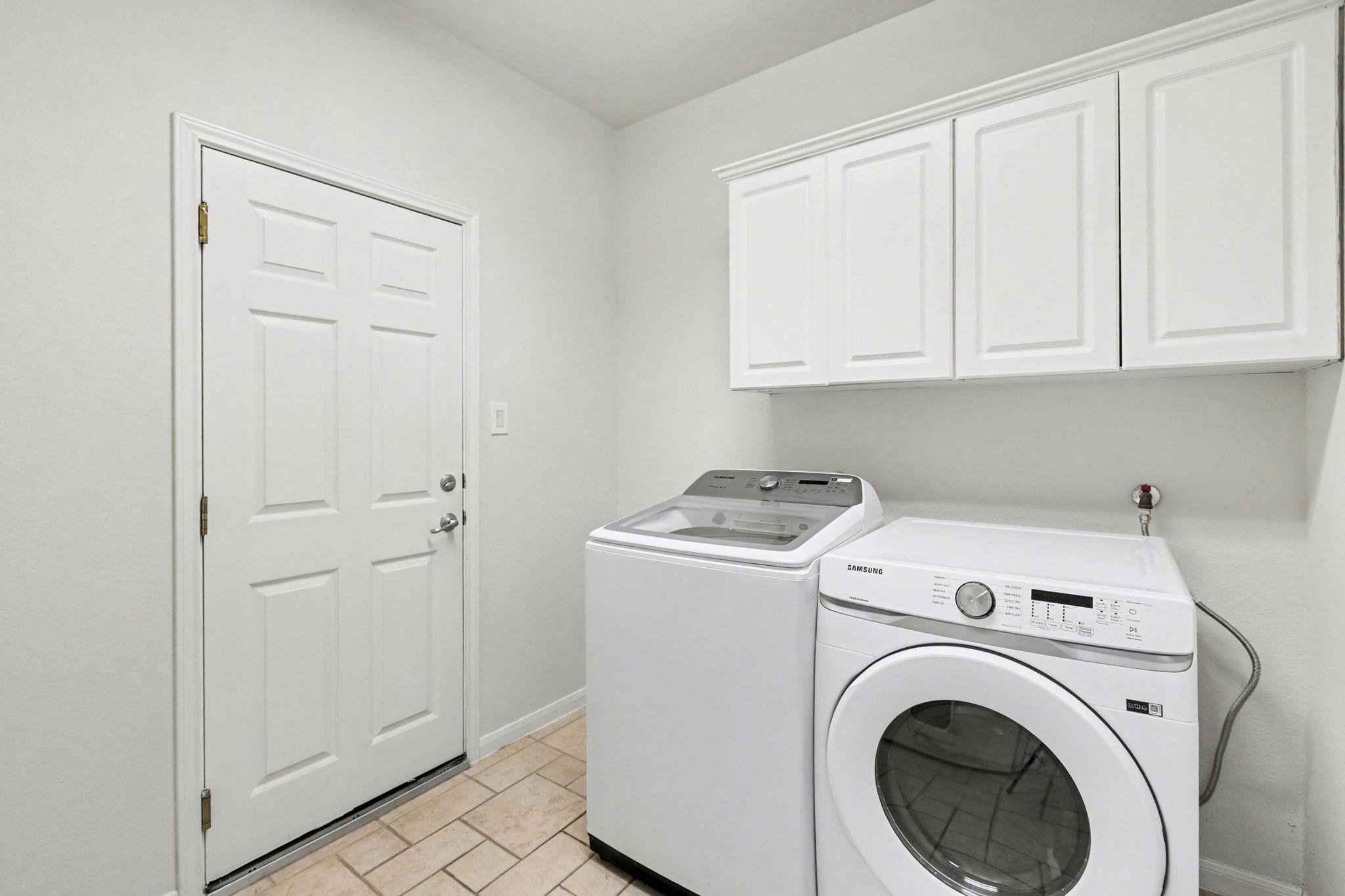 12504 Gun Metal DR