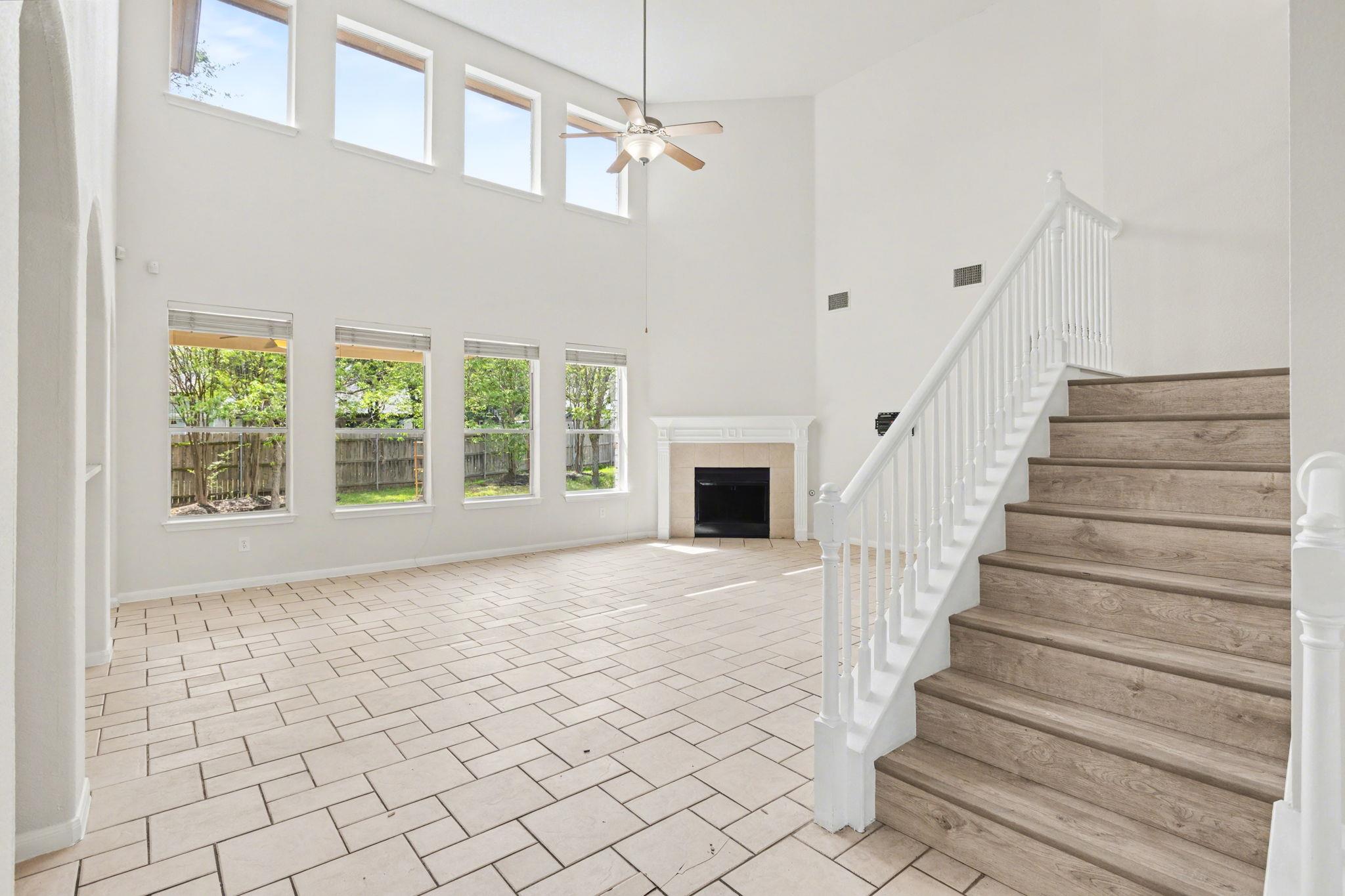 12504 Gun Metal DR