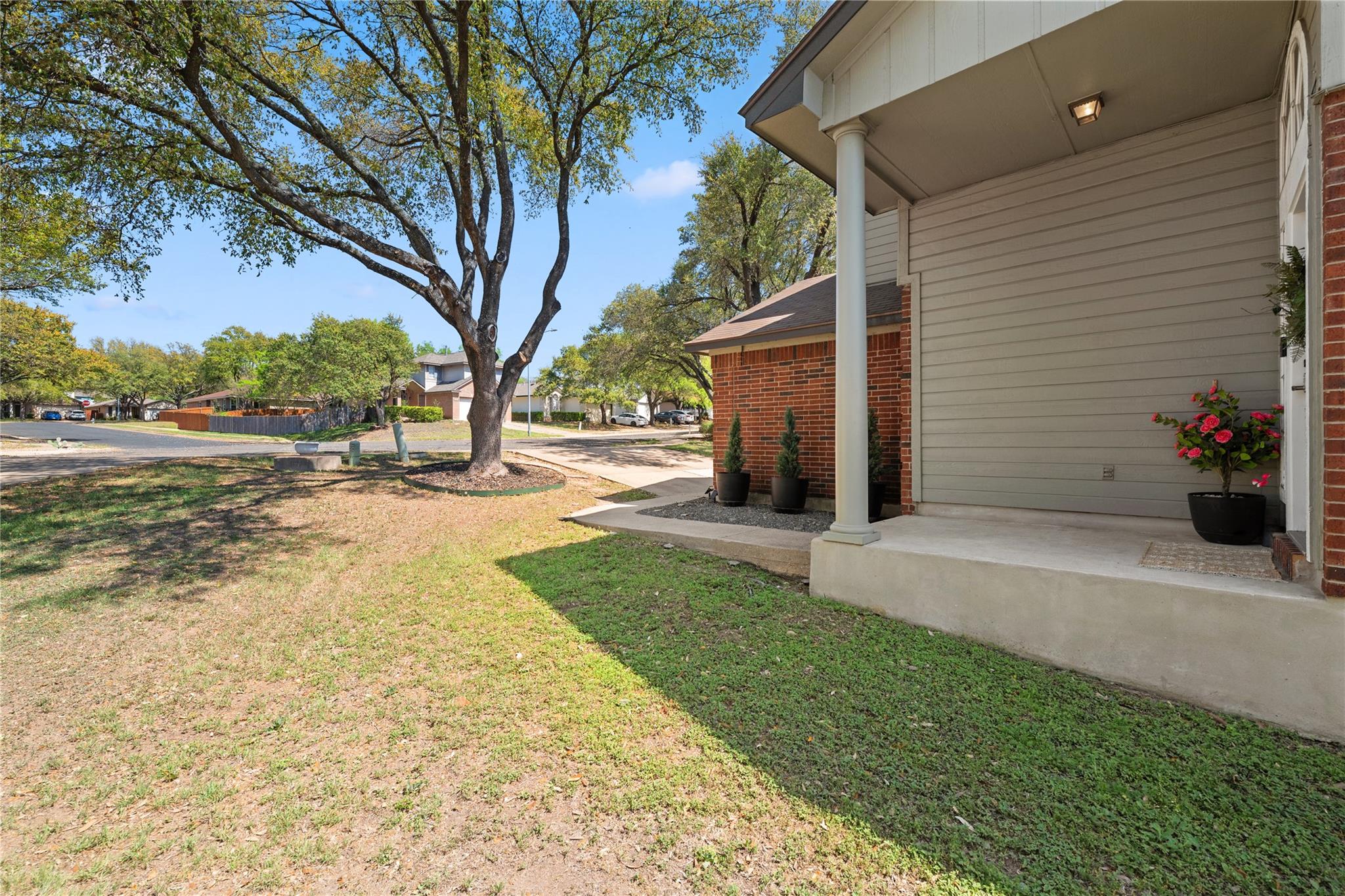9257 Vigen CIR