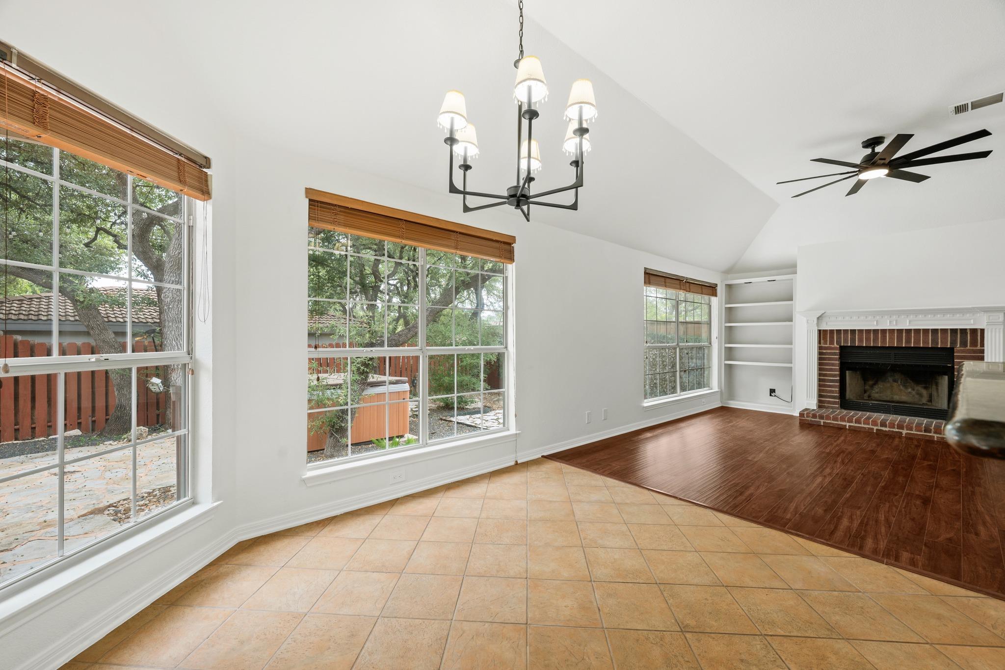 209 El Rio DR